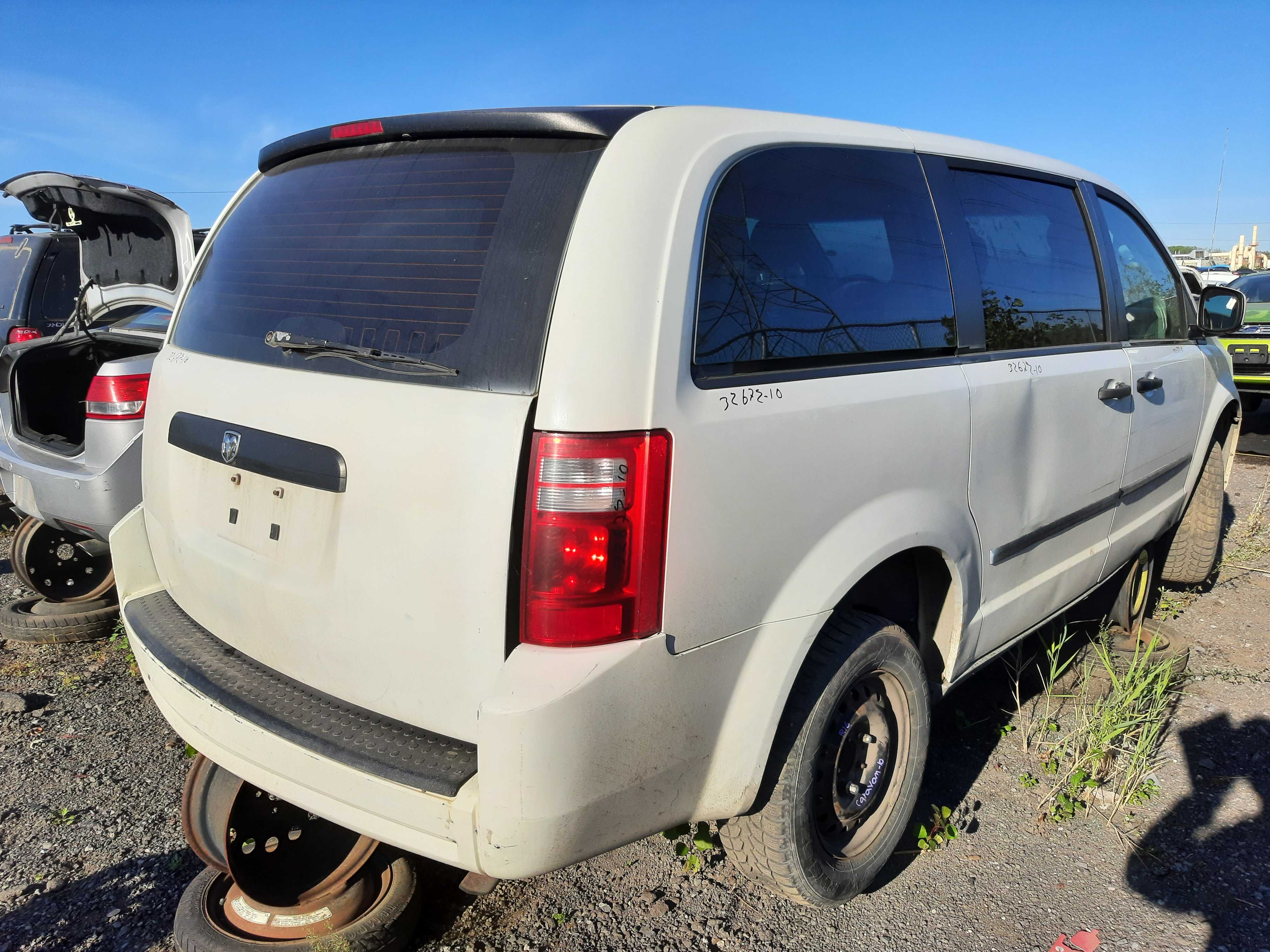 DODGE GRAND CARAVAN 2010
