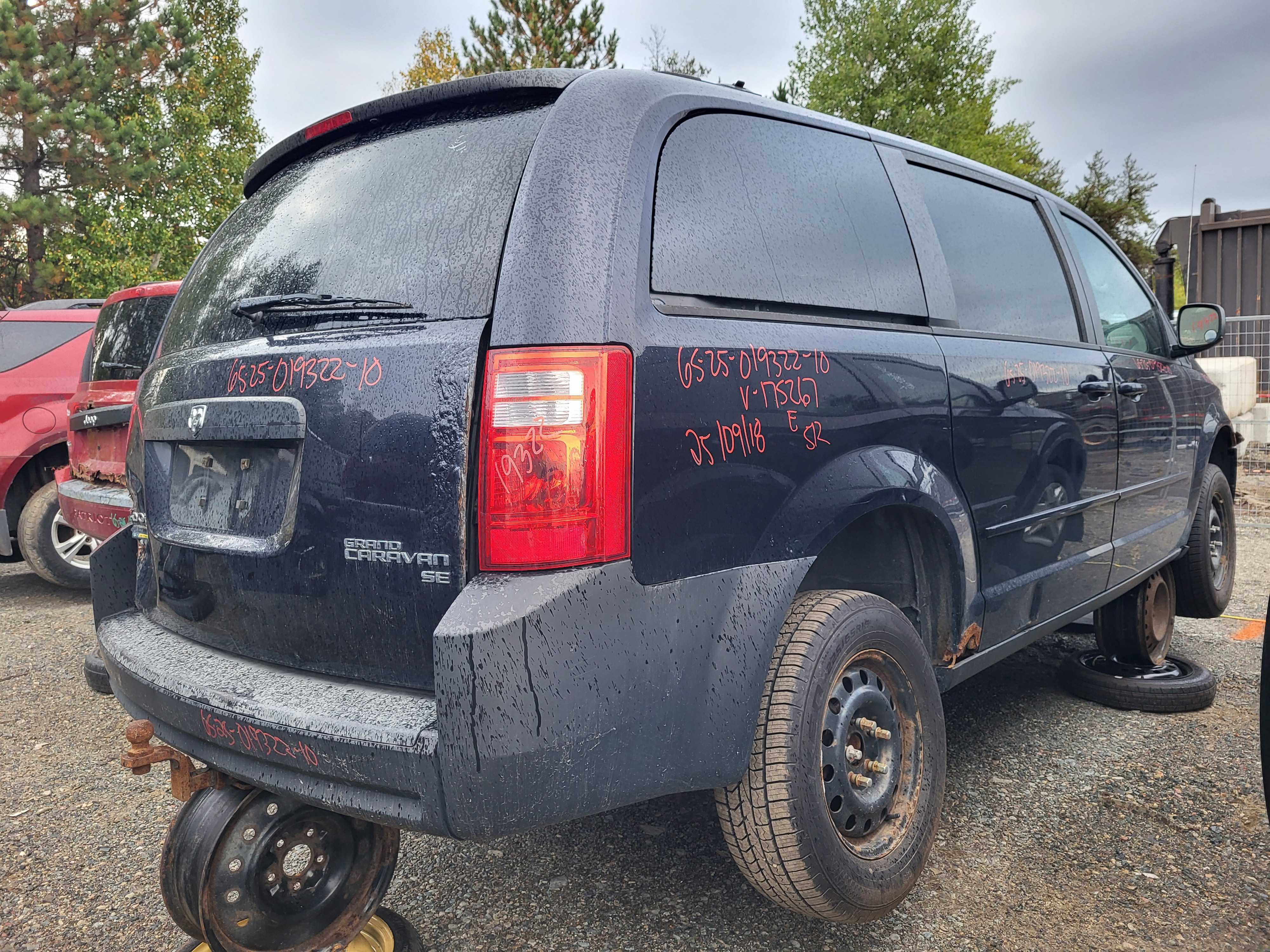 DODGE GRAND CARAVAN 2010
