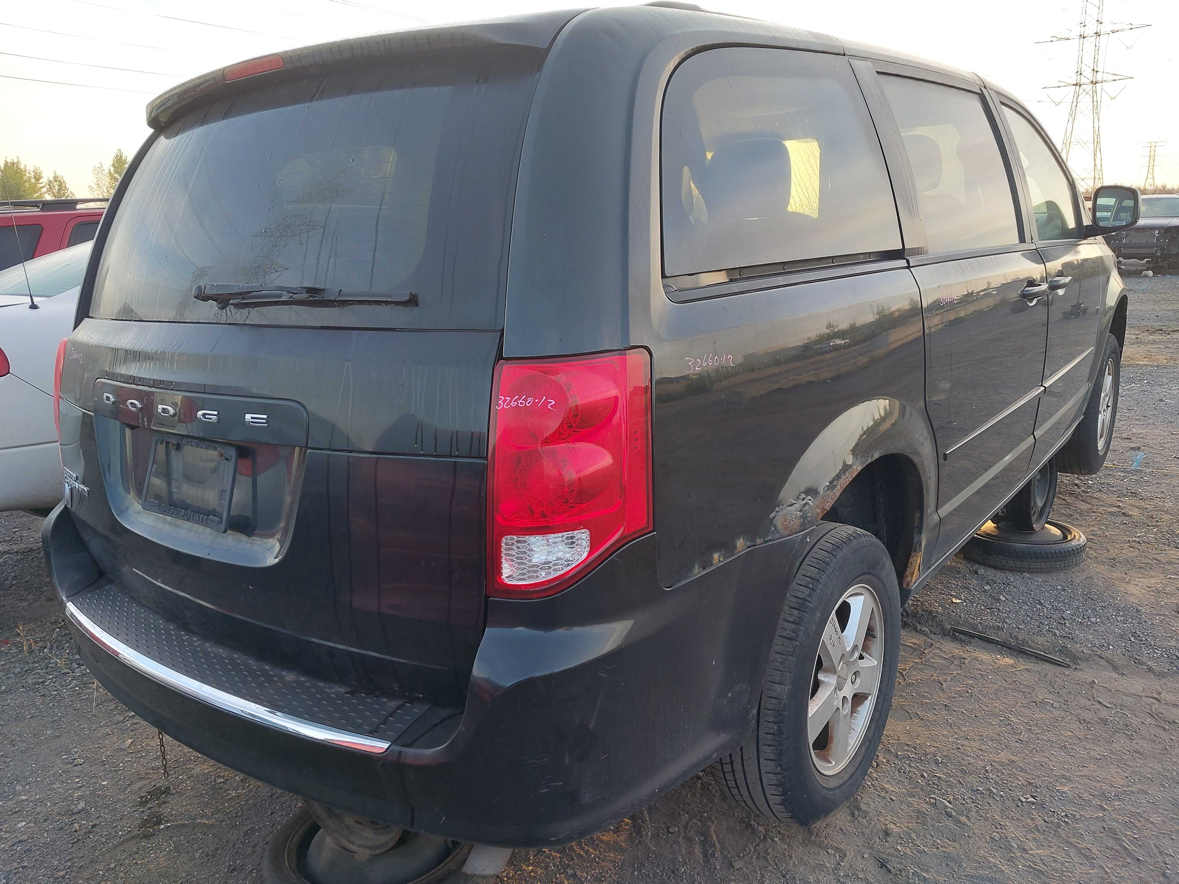 DODGE GRAND CARAVAN 2012