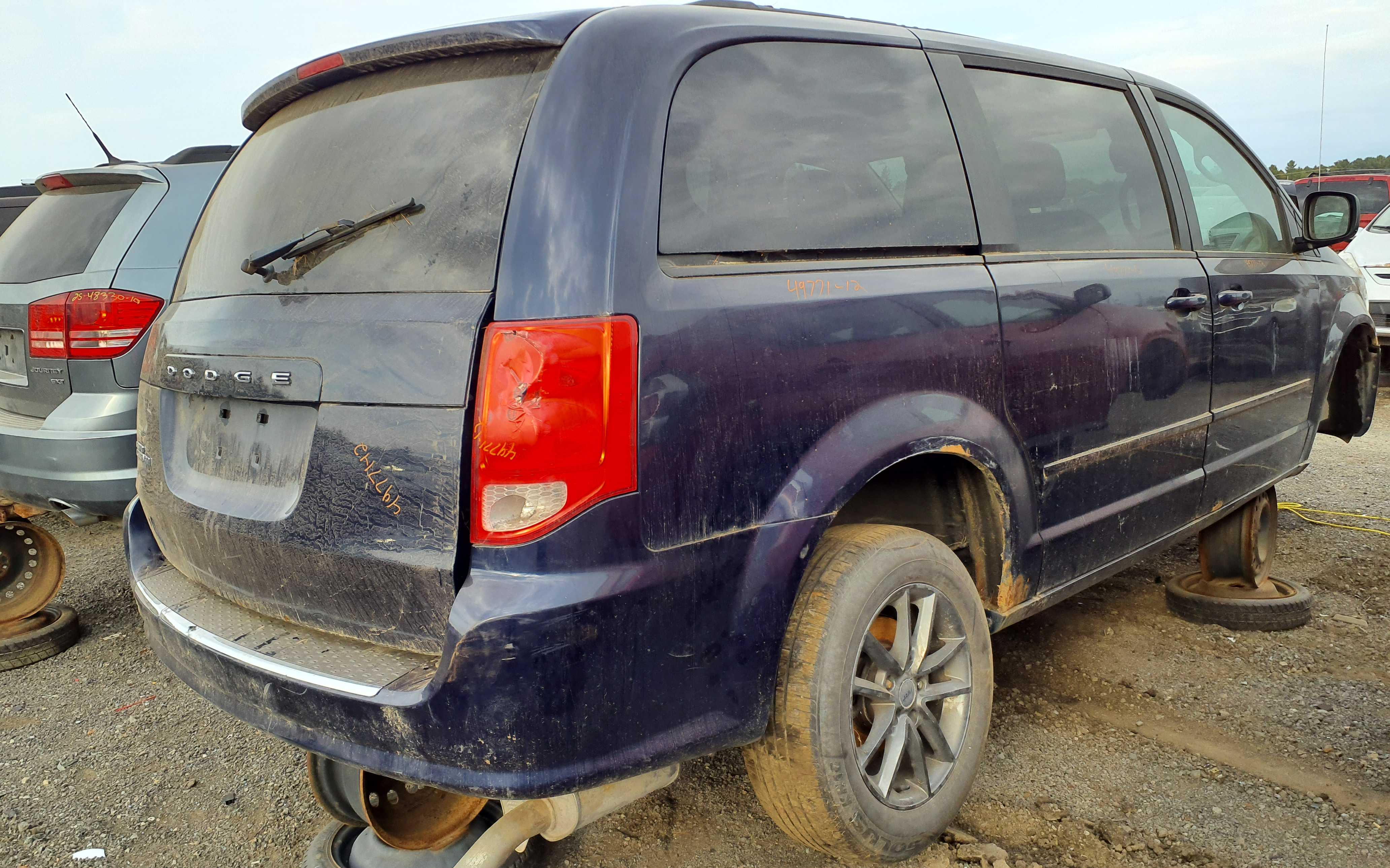 DODGE GRAND CARAVAN 2012