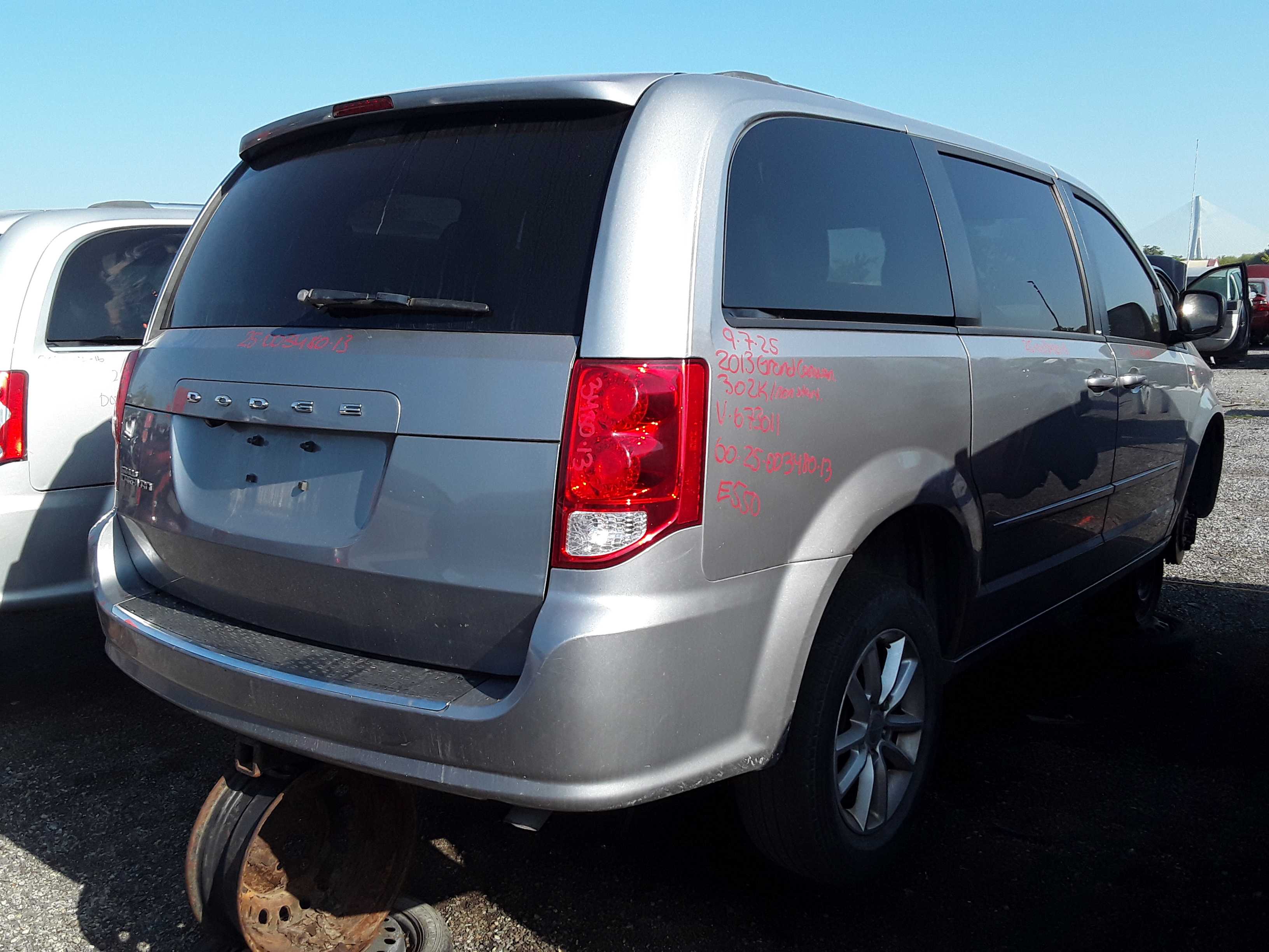 DODGE GRAND CARAVAN 2013