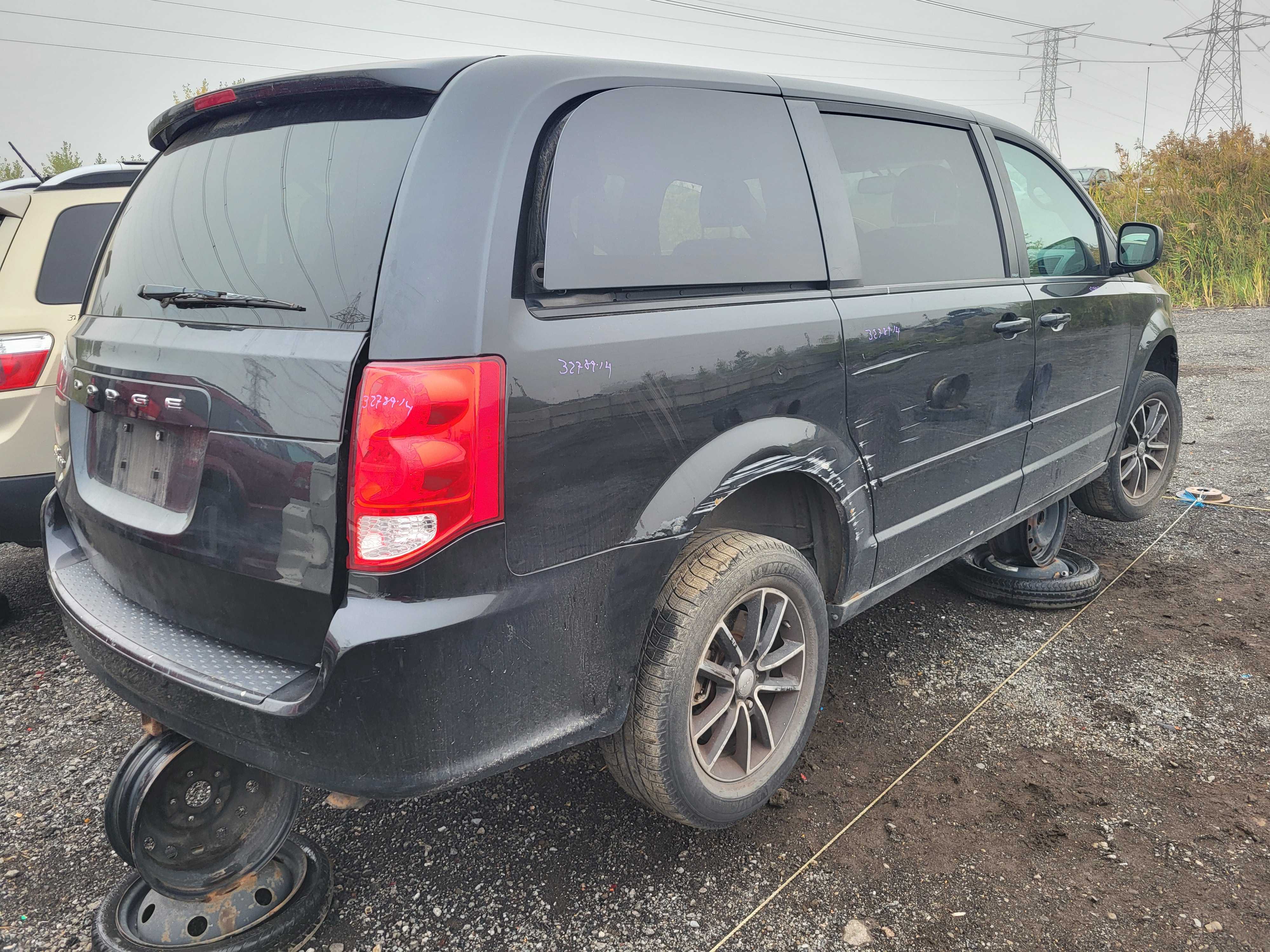 DODGE GRAND CARAVAN 2014