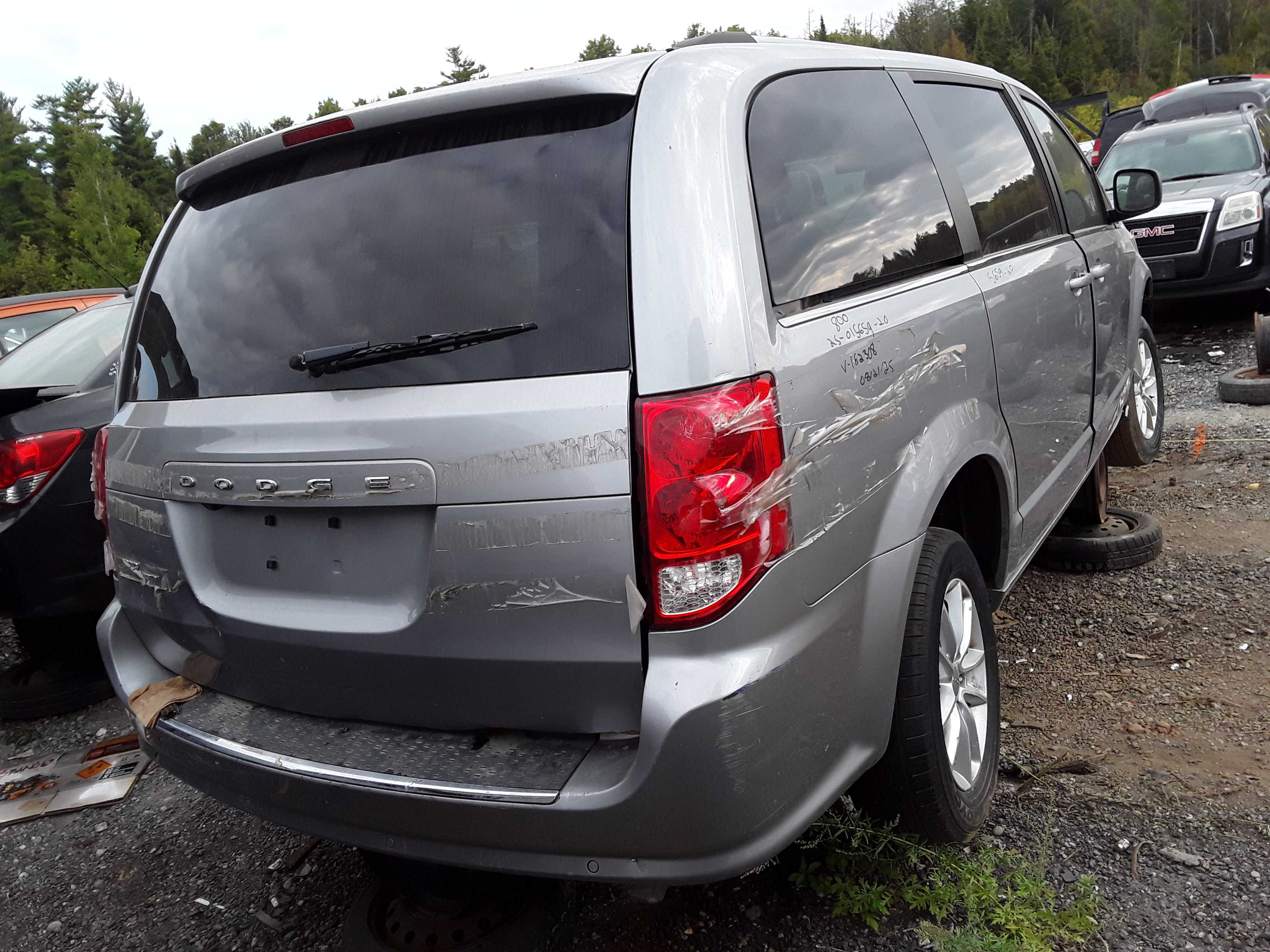 DODGE GRAND CARAVAN 2020