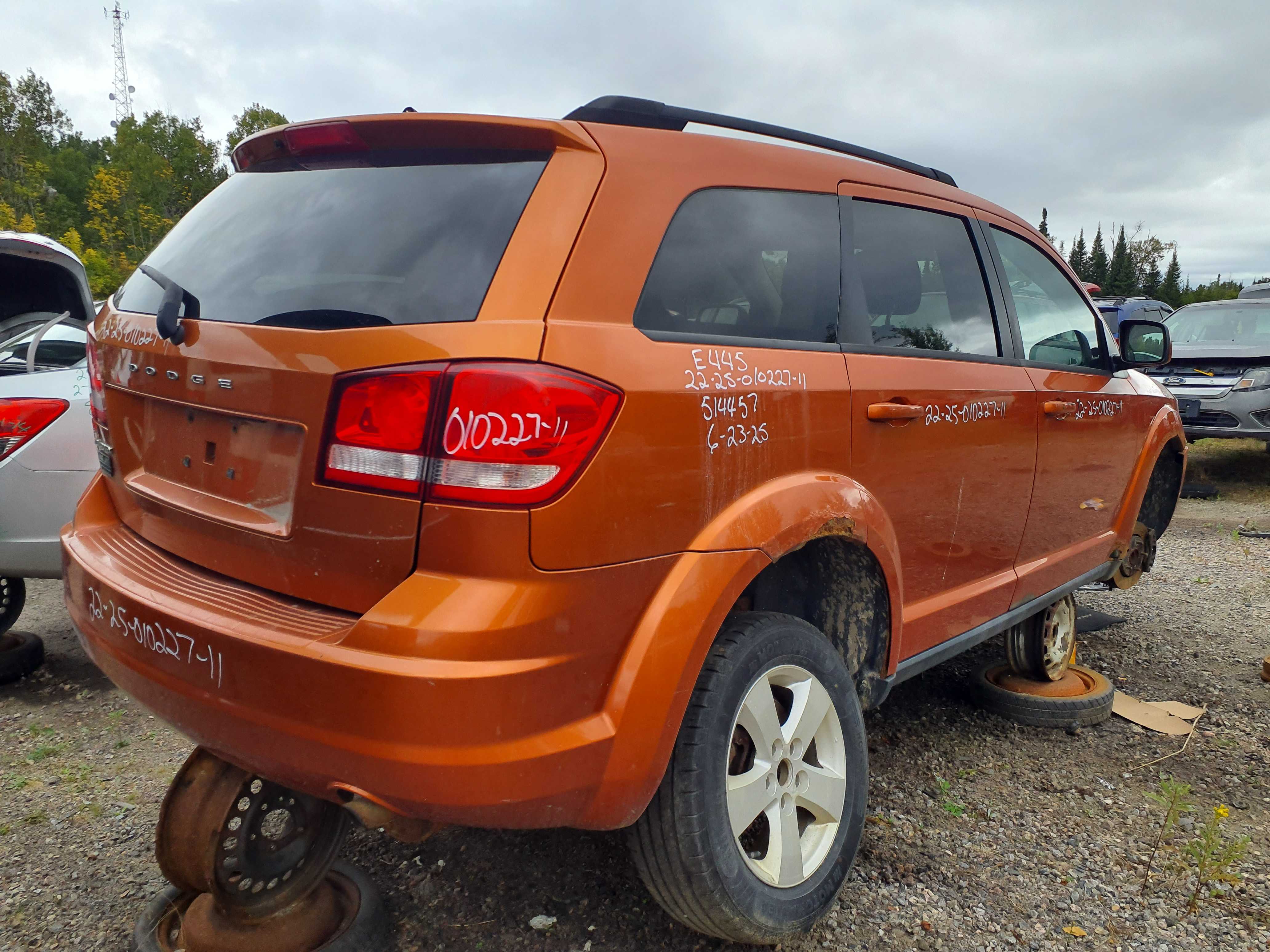DODGE JOURNEY 2011