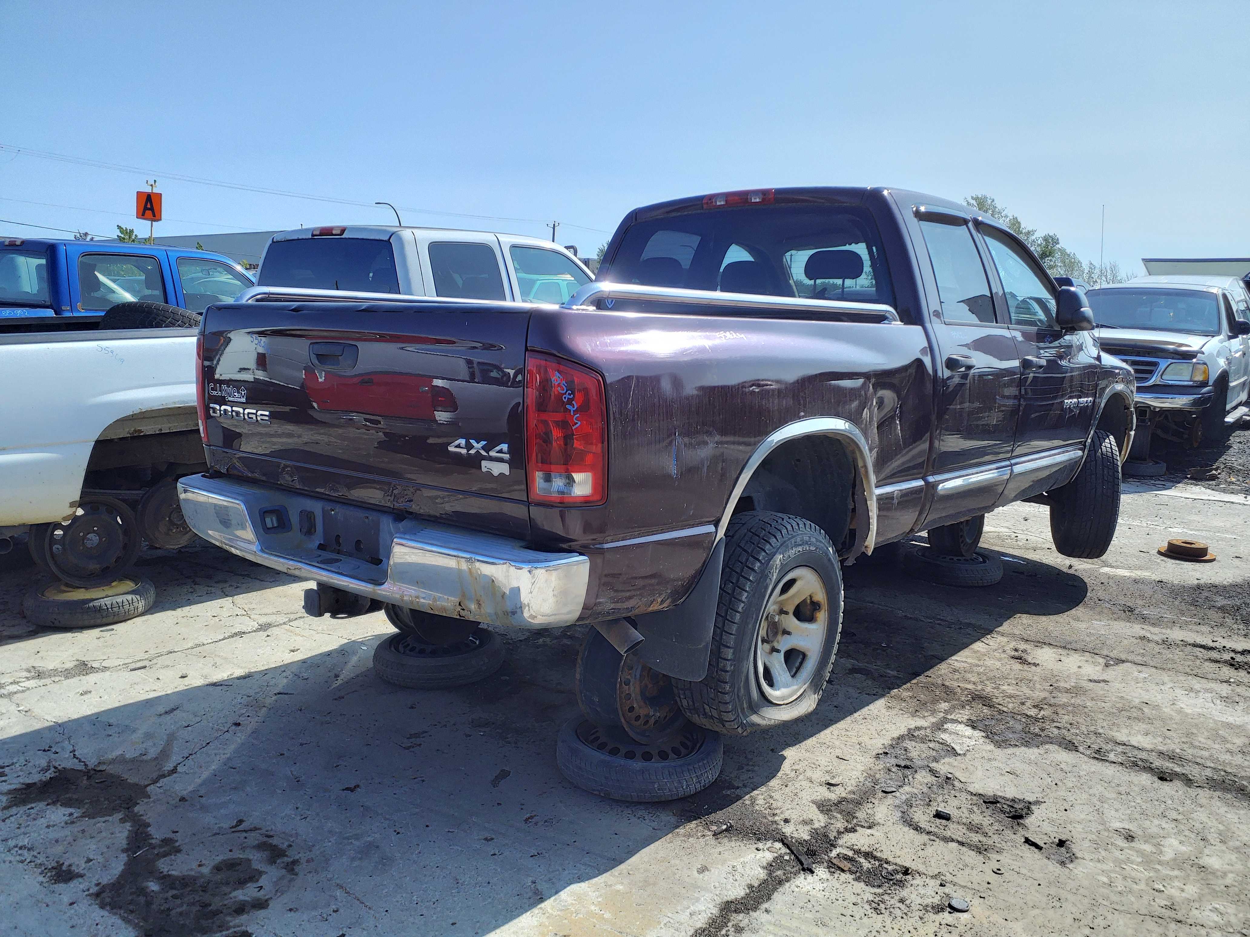 DODGE RAM 1500 2004