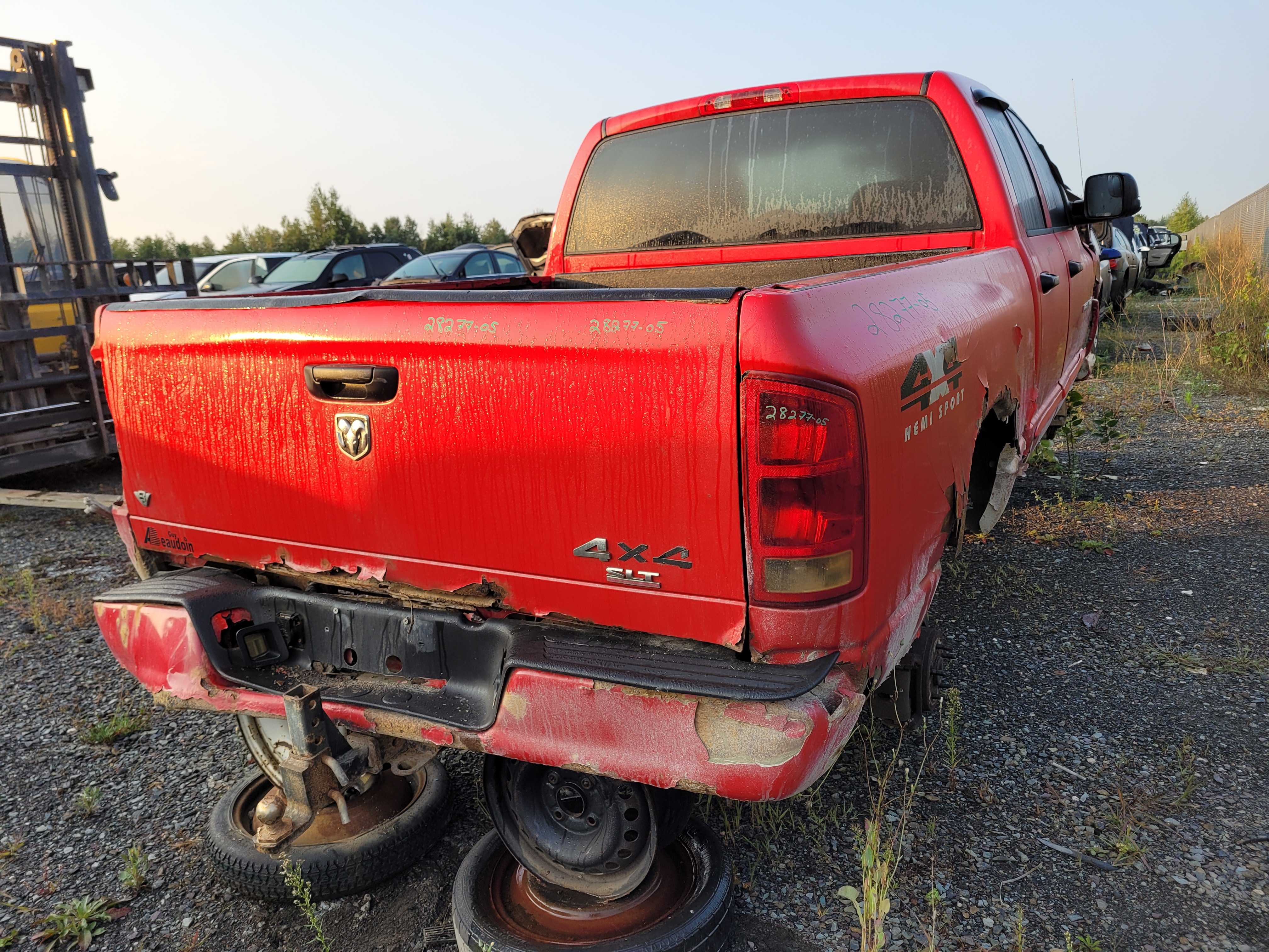 DODGE RAM 1500 2005
