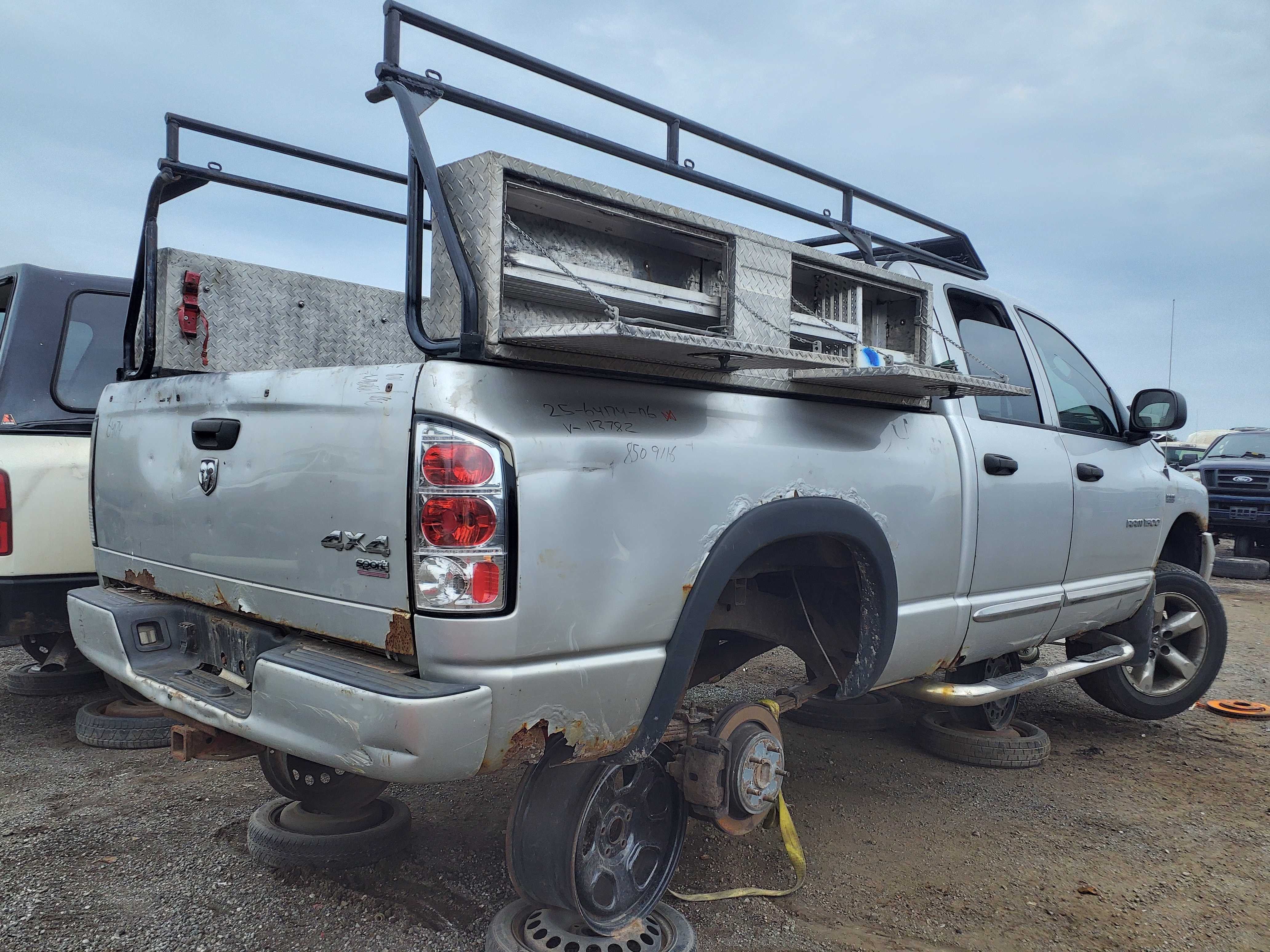 DODGE RAM 1500 2006