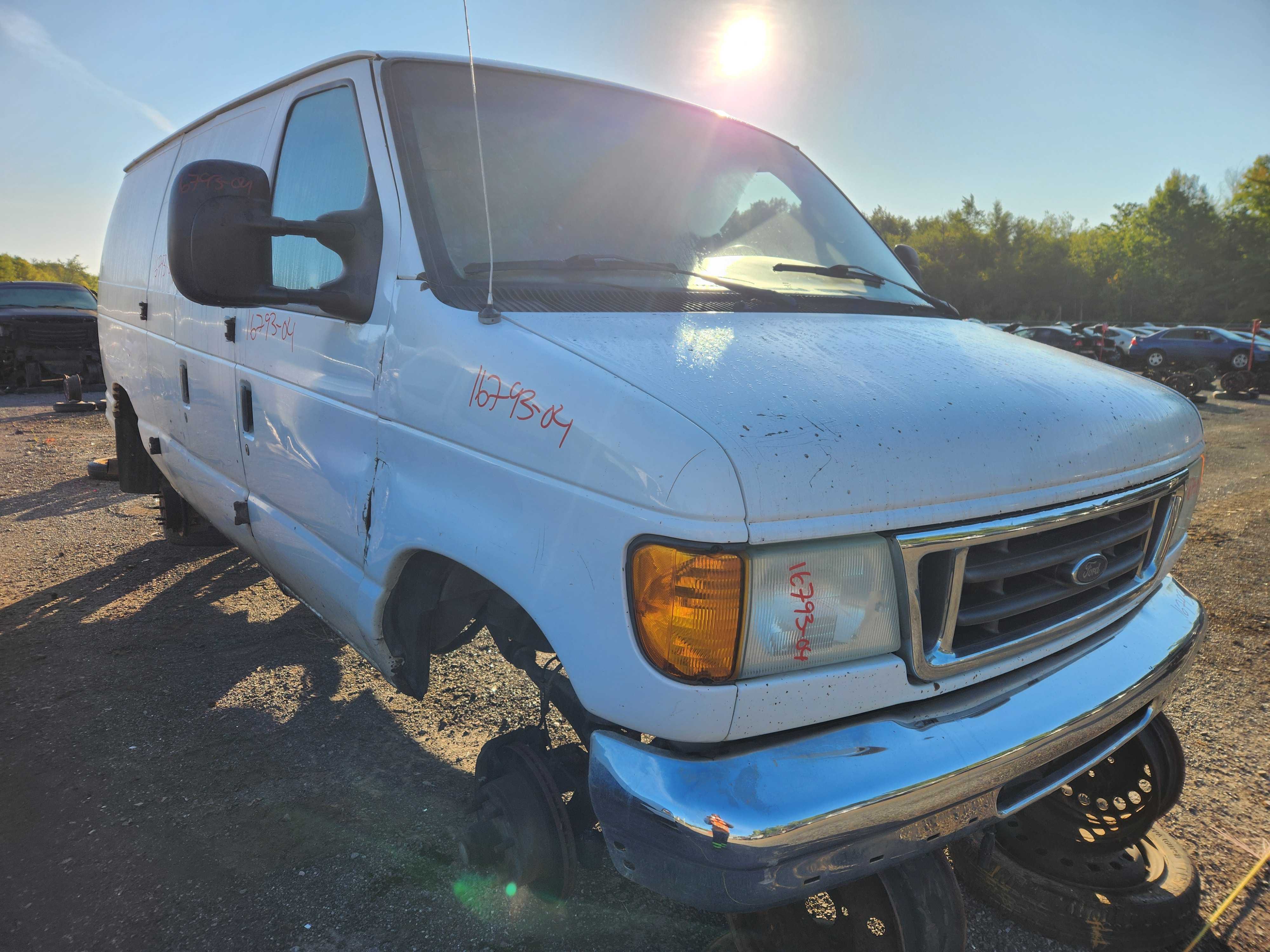 FORD ECONOLINE 2004