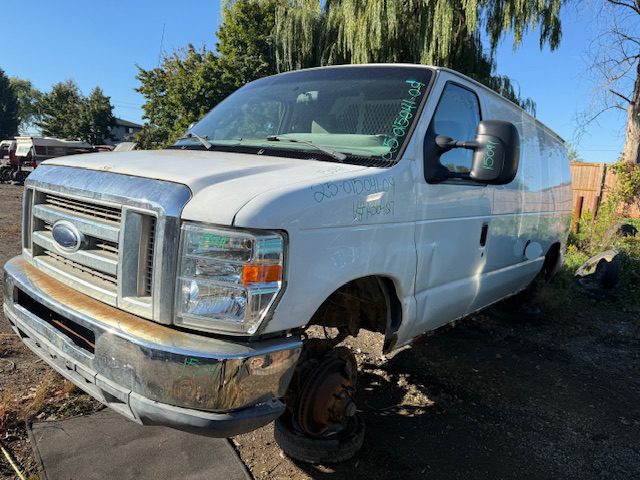 FORD ECONOLINE 2009