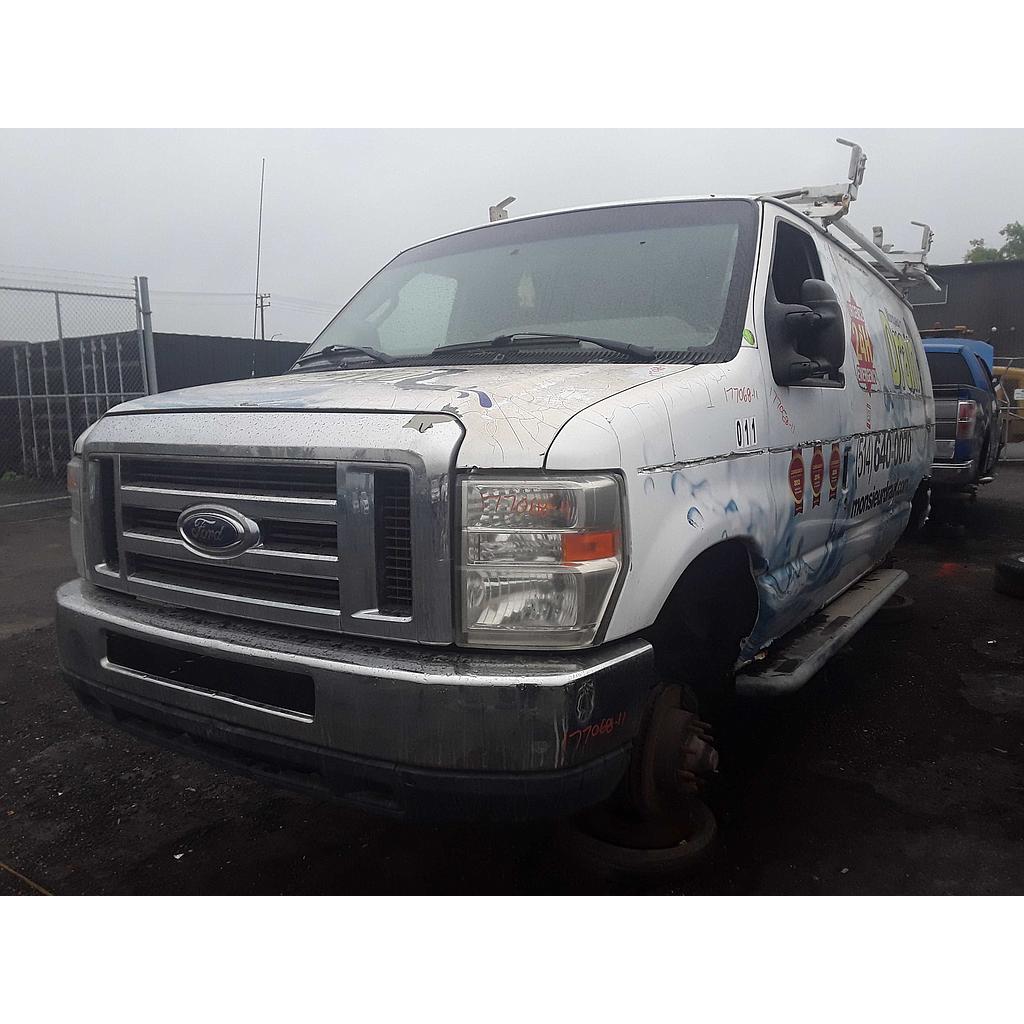 FORD ECONOLINE 2011