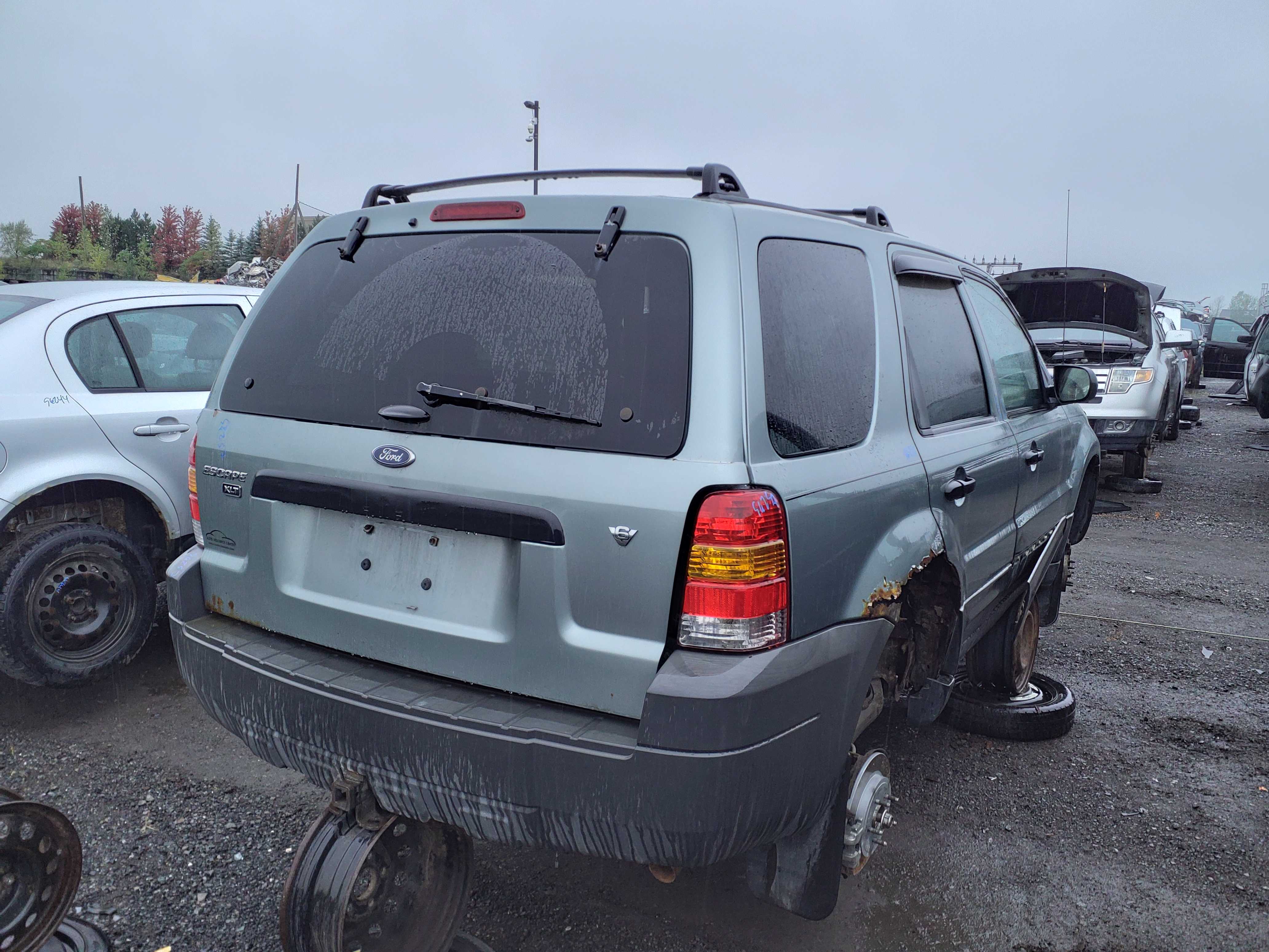 FORD ESCAPE 2005