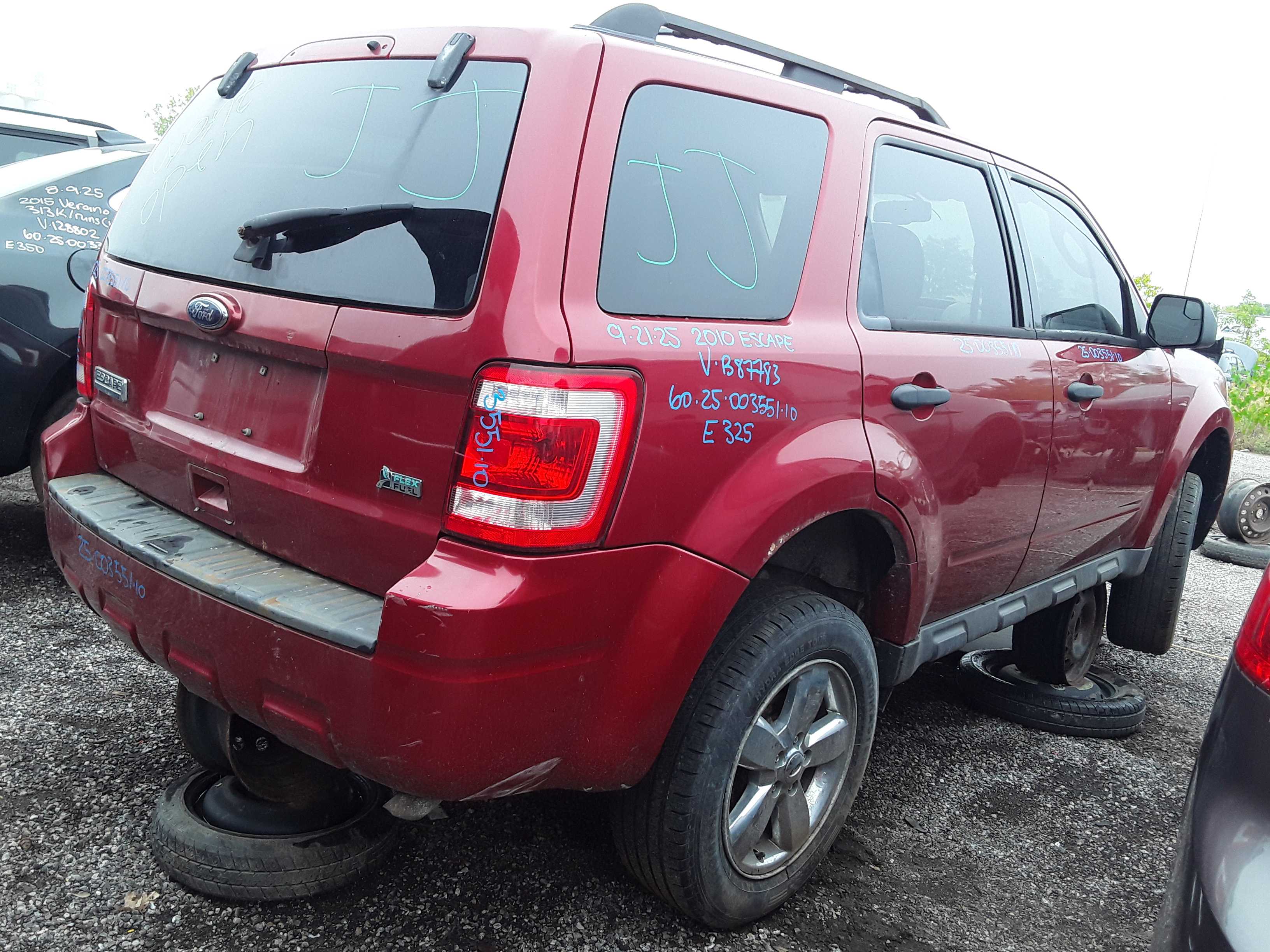 FORD ESCAPE 2010