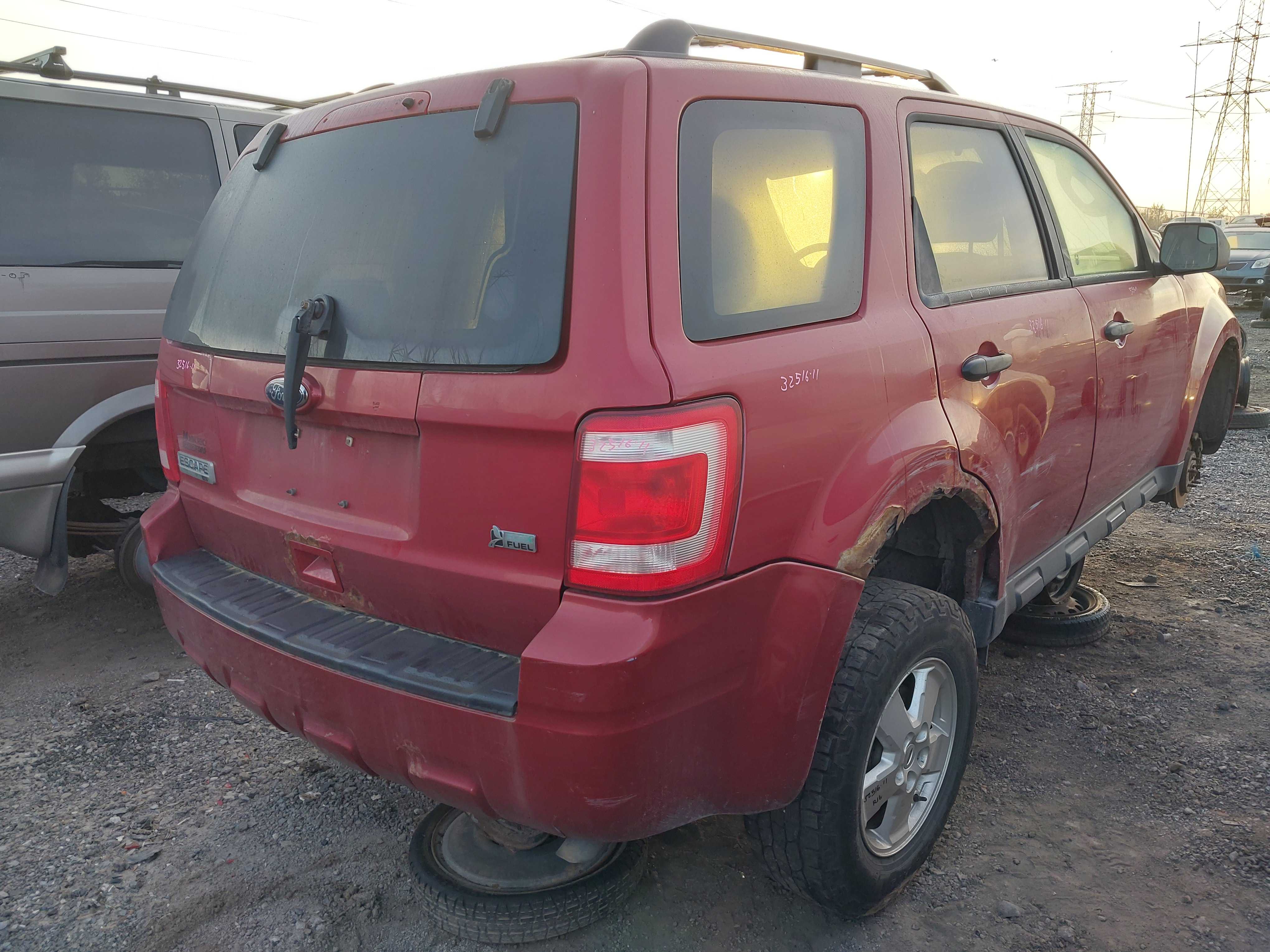 FORD ESCAPE 2011