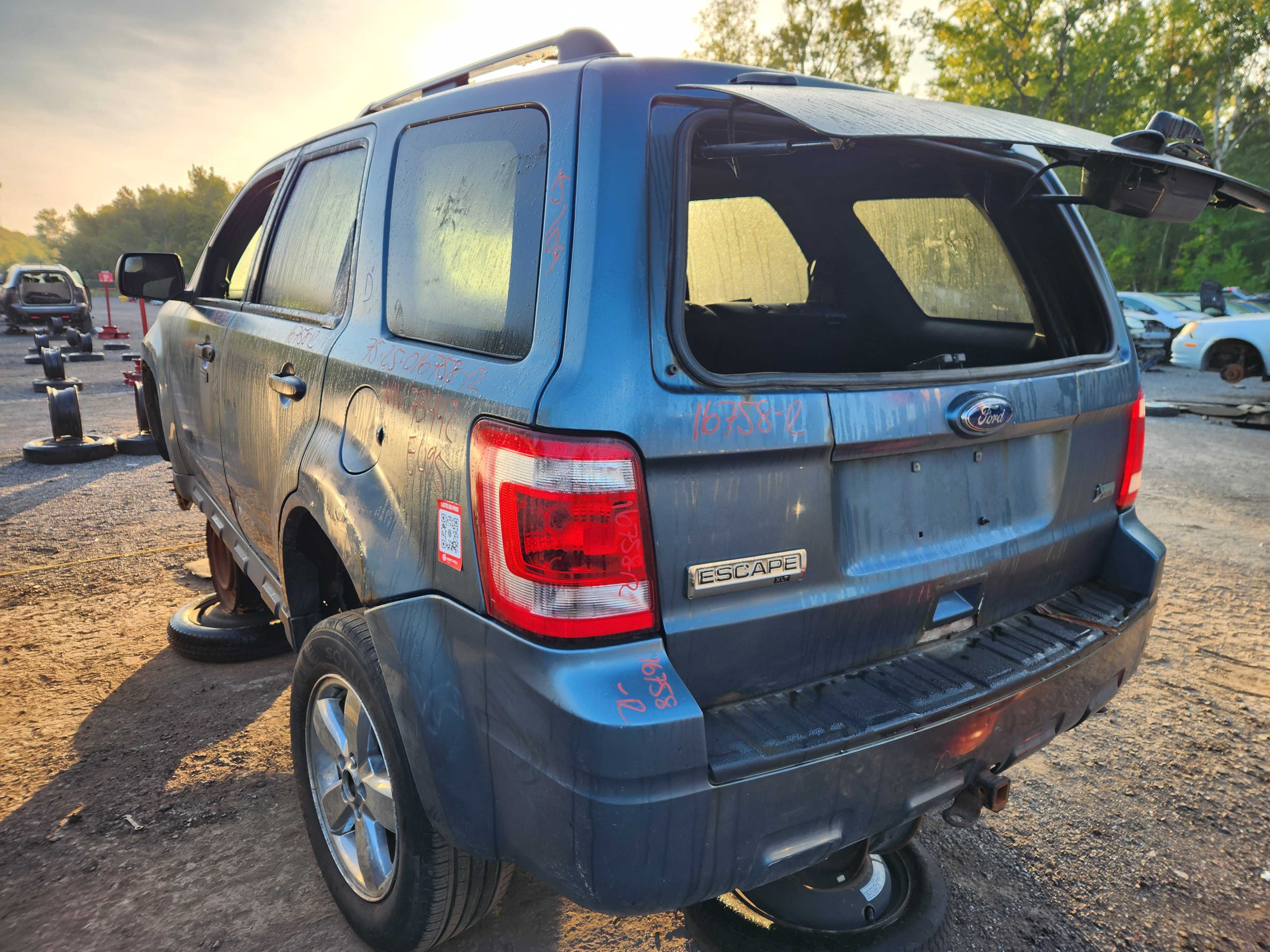 FORD ESCAPE 2012