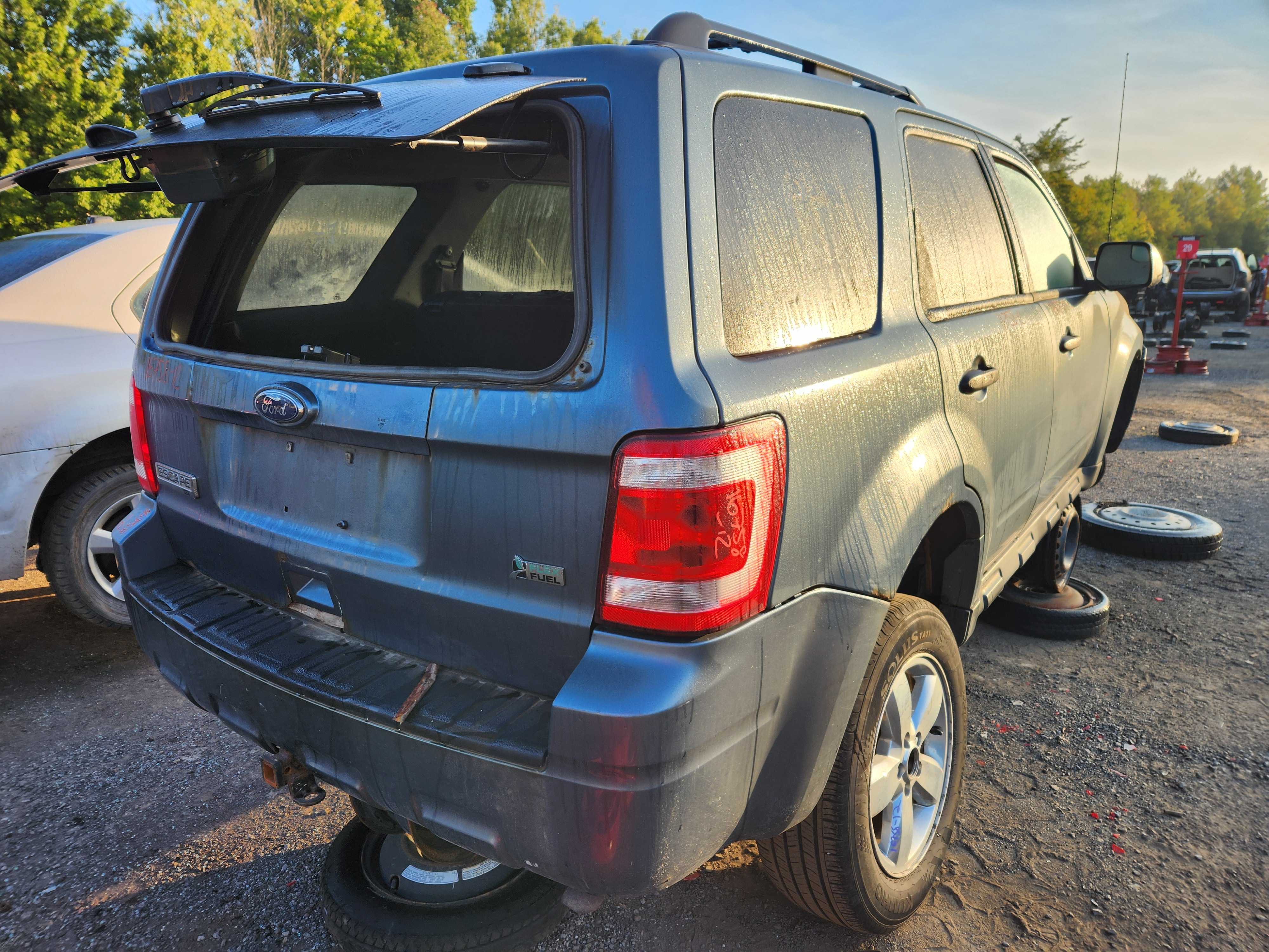 FORD ESCAPE 2012