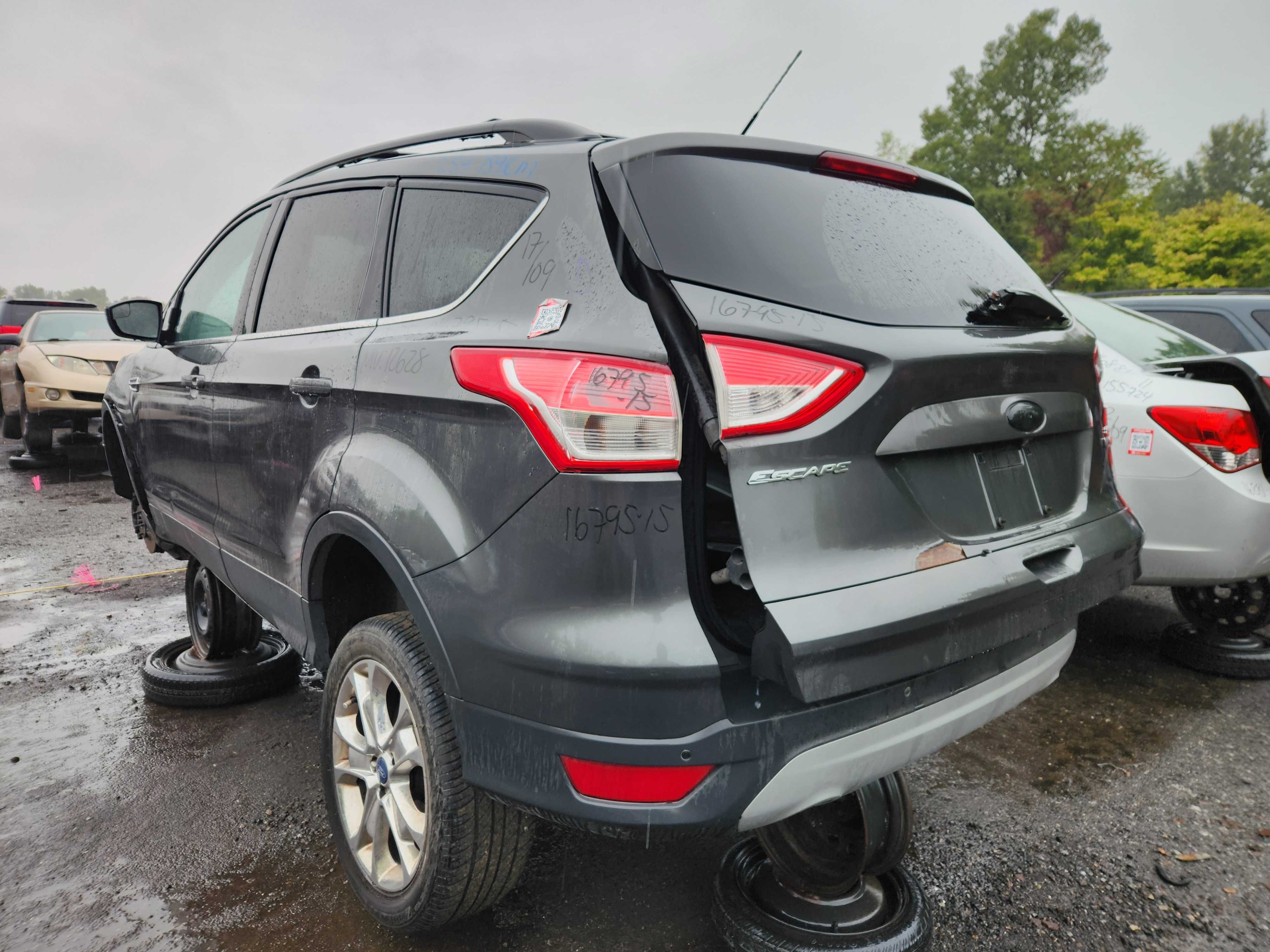 FORD ESCAPE 2015