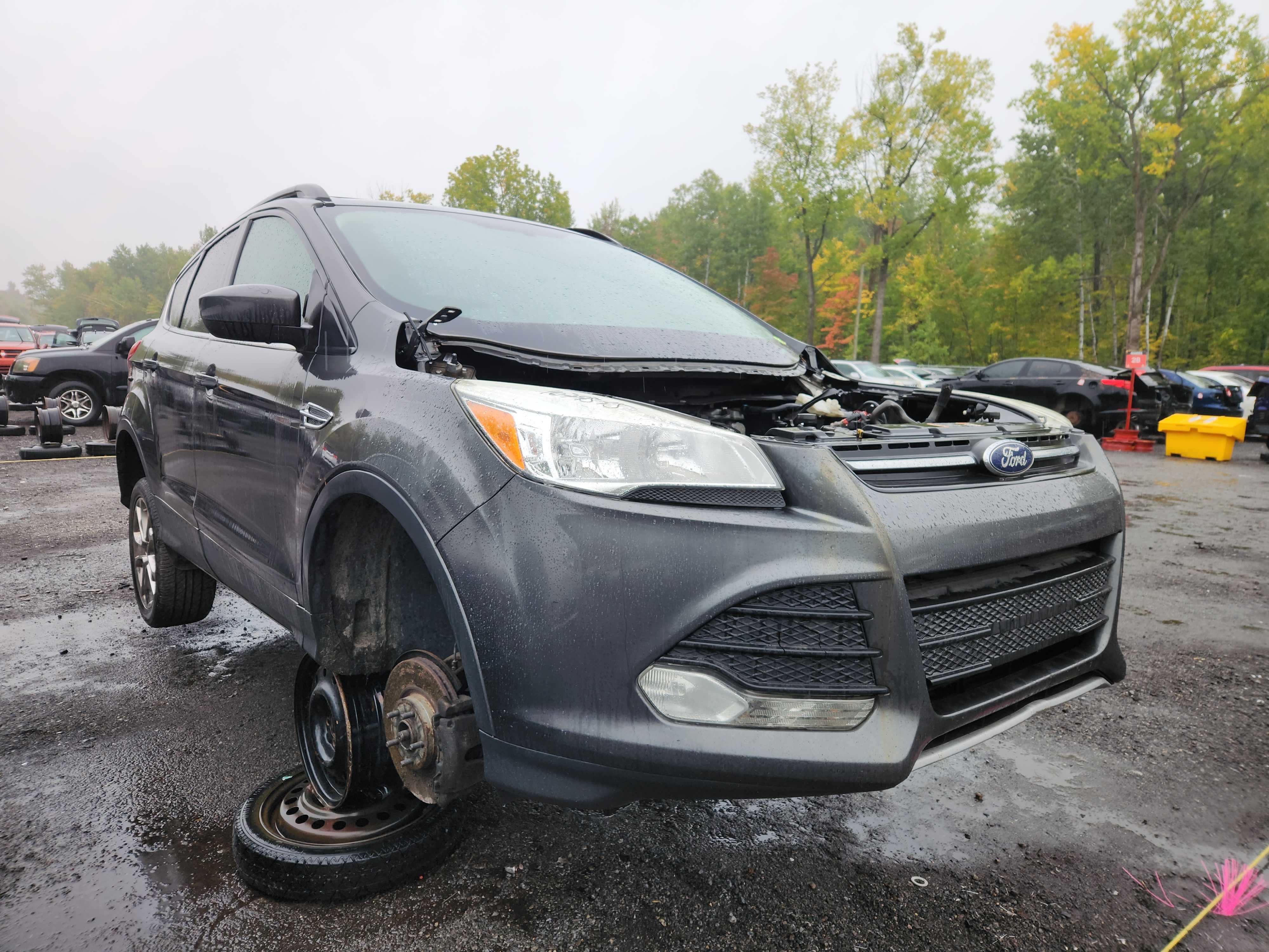 FORD ESCAPE 2015