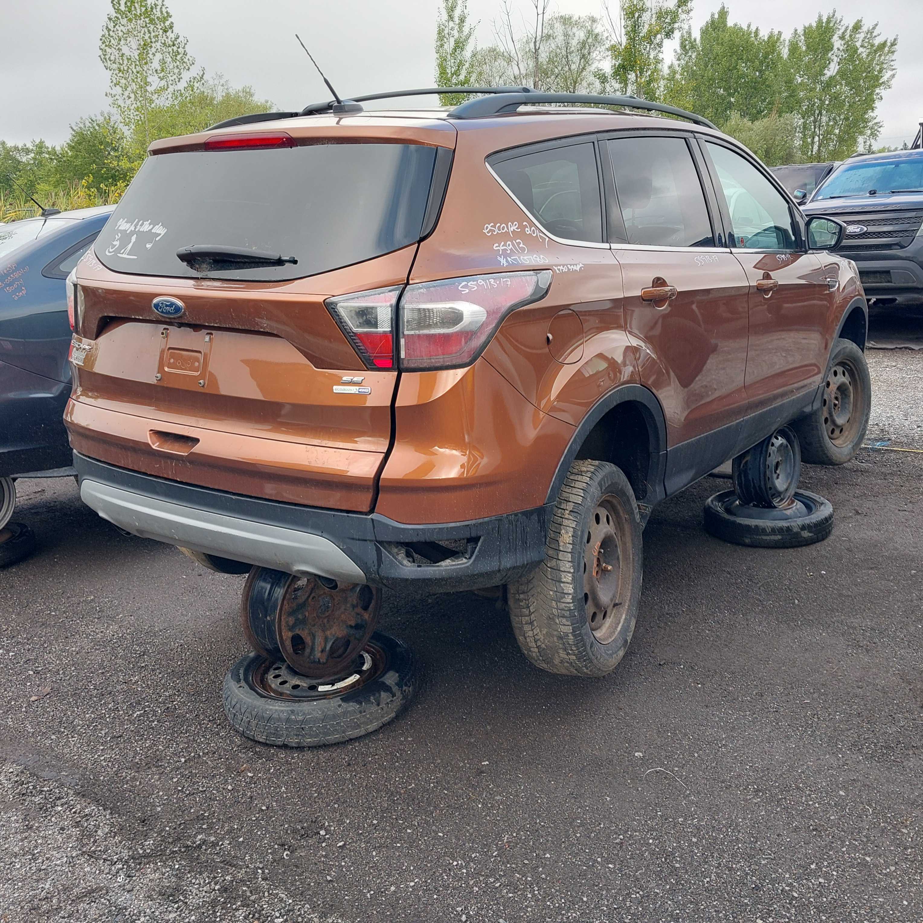 FORD ESCAPE 2017