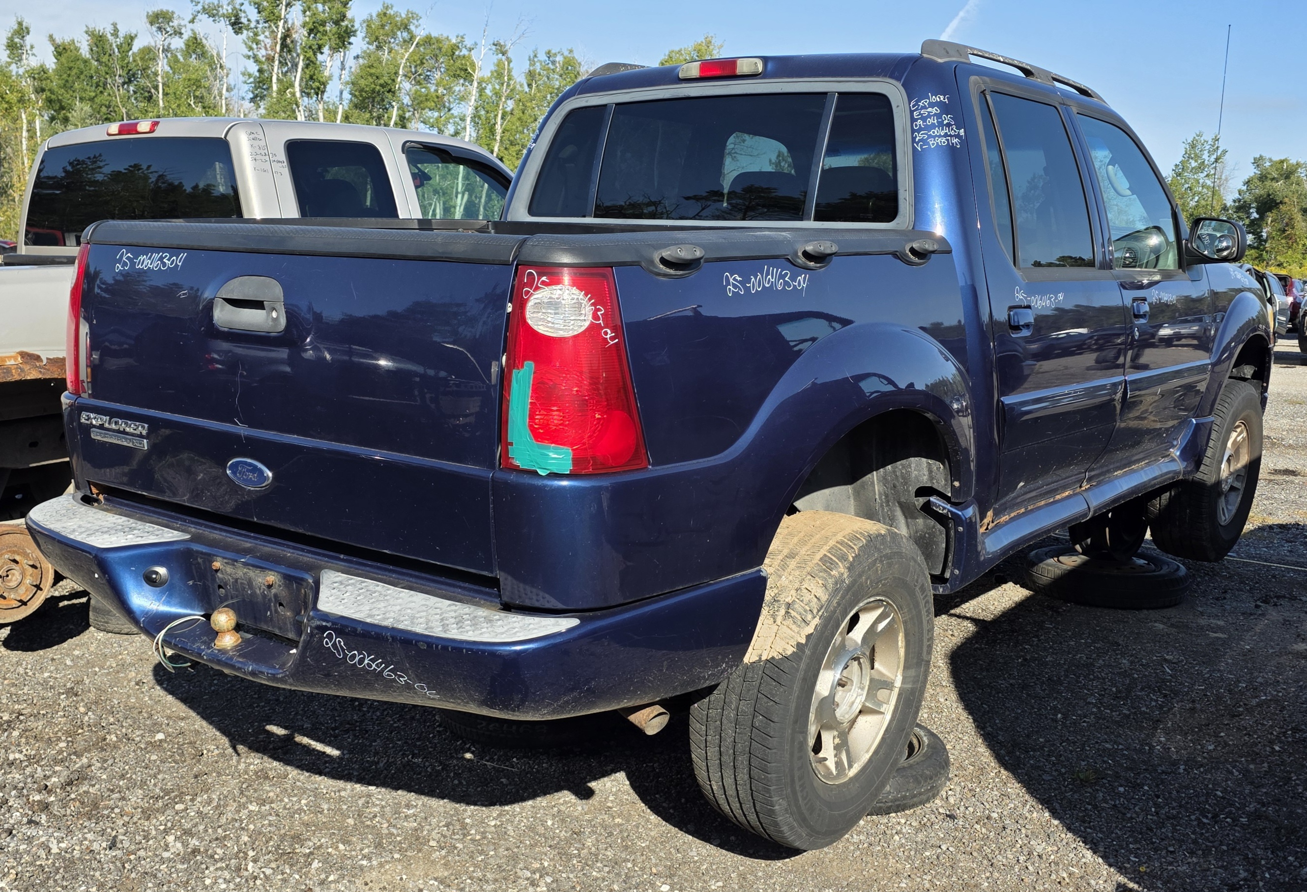 FORD EXPLORER 2004