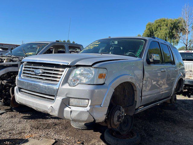 FORD EXPLORER 2010