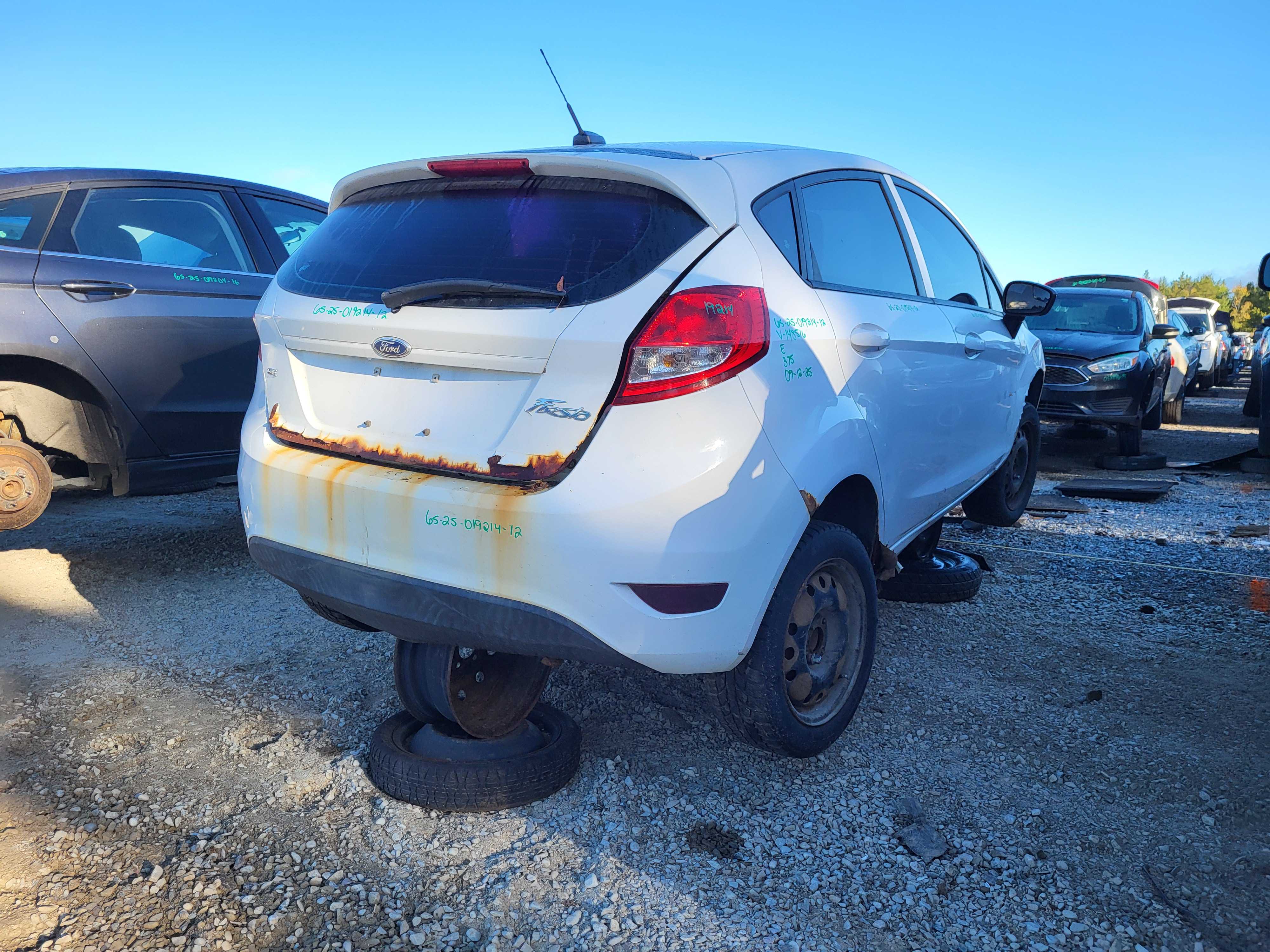 FORD FIESTA 2012