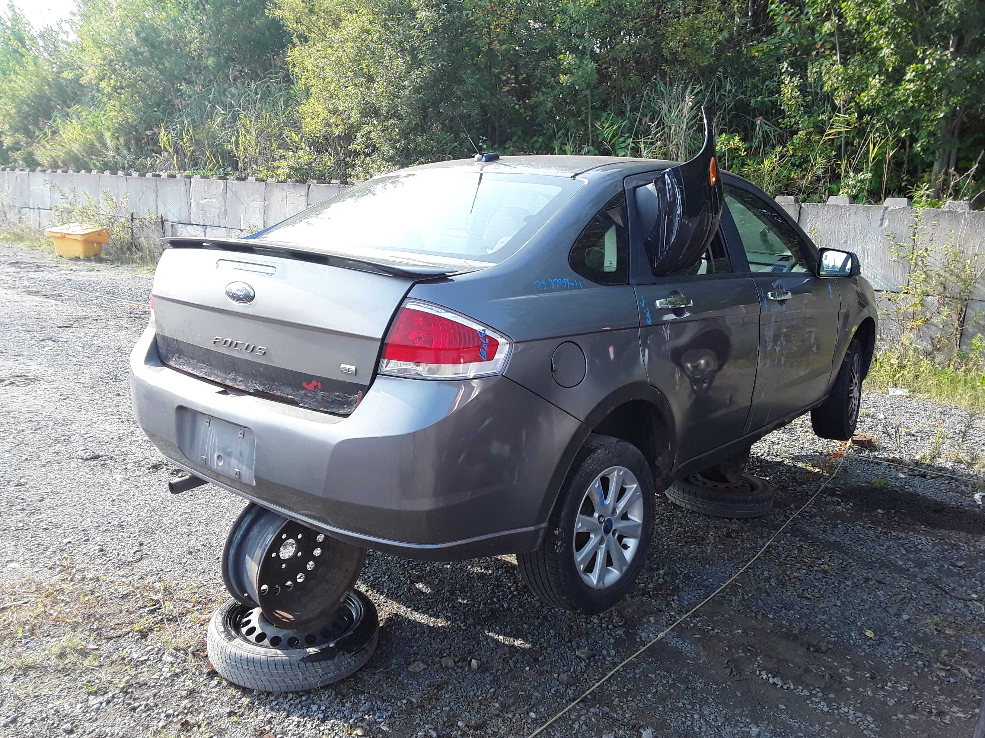 FORD FOCUS 2011