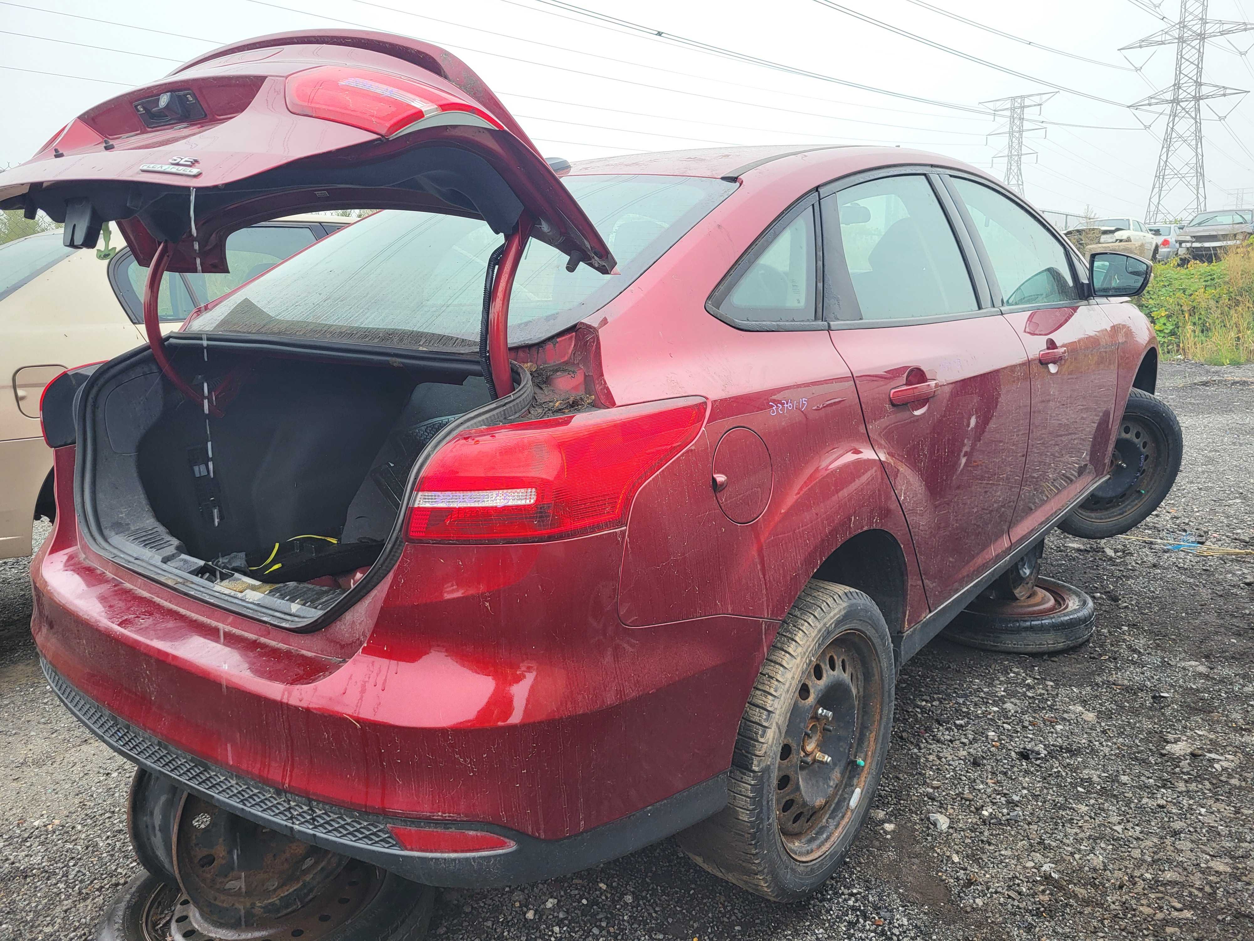 FORD FOCUS 2015