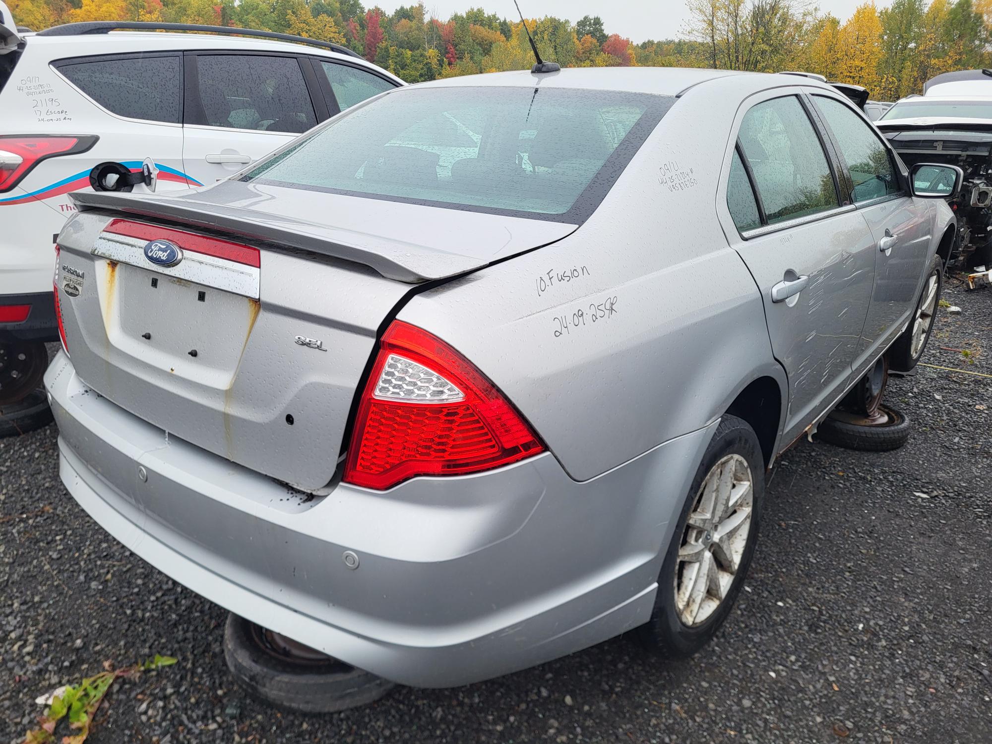 FORD FUSION 2010