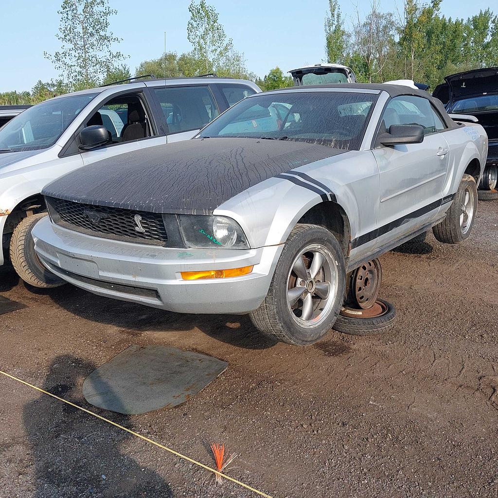 FORD MUSTANG 2005