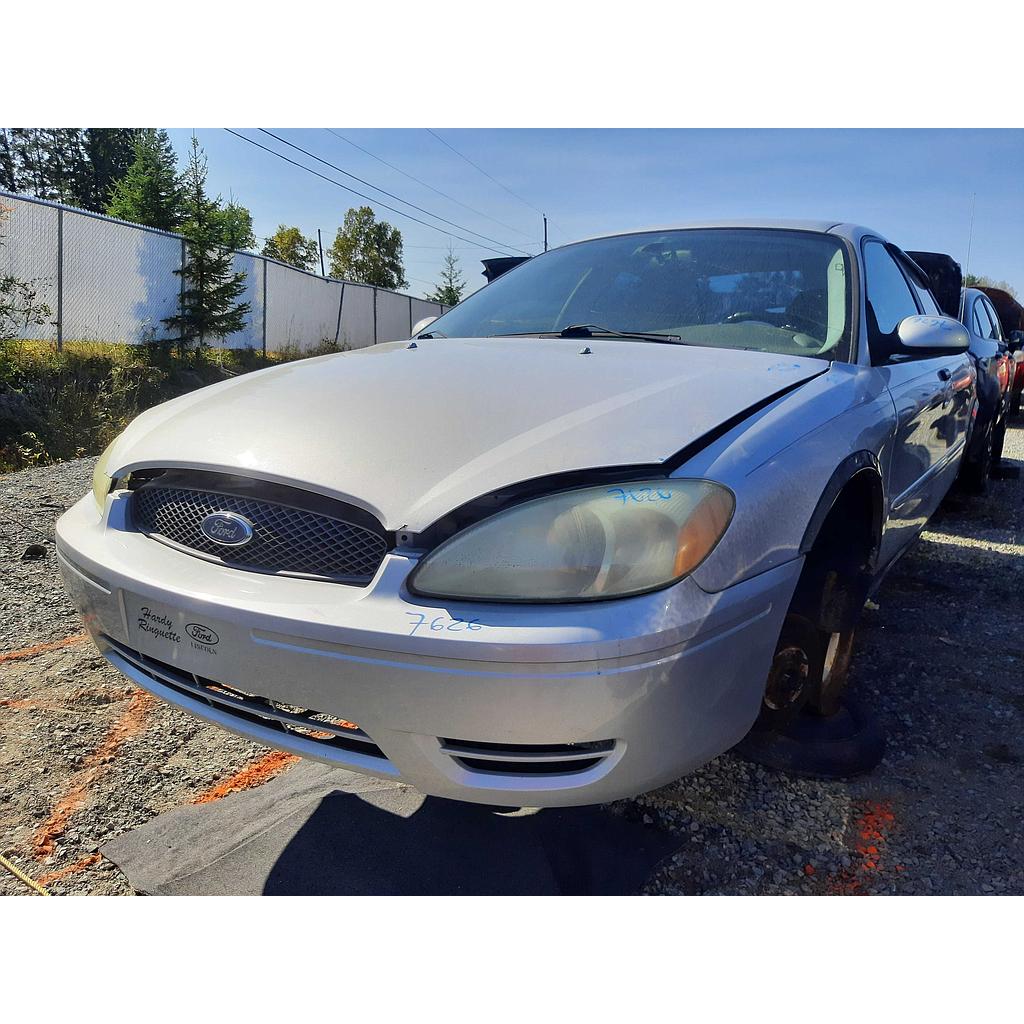FORD TAURUS 2004
