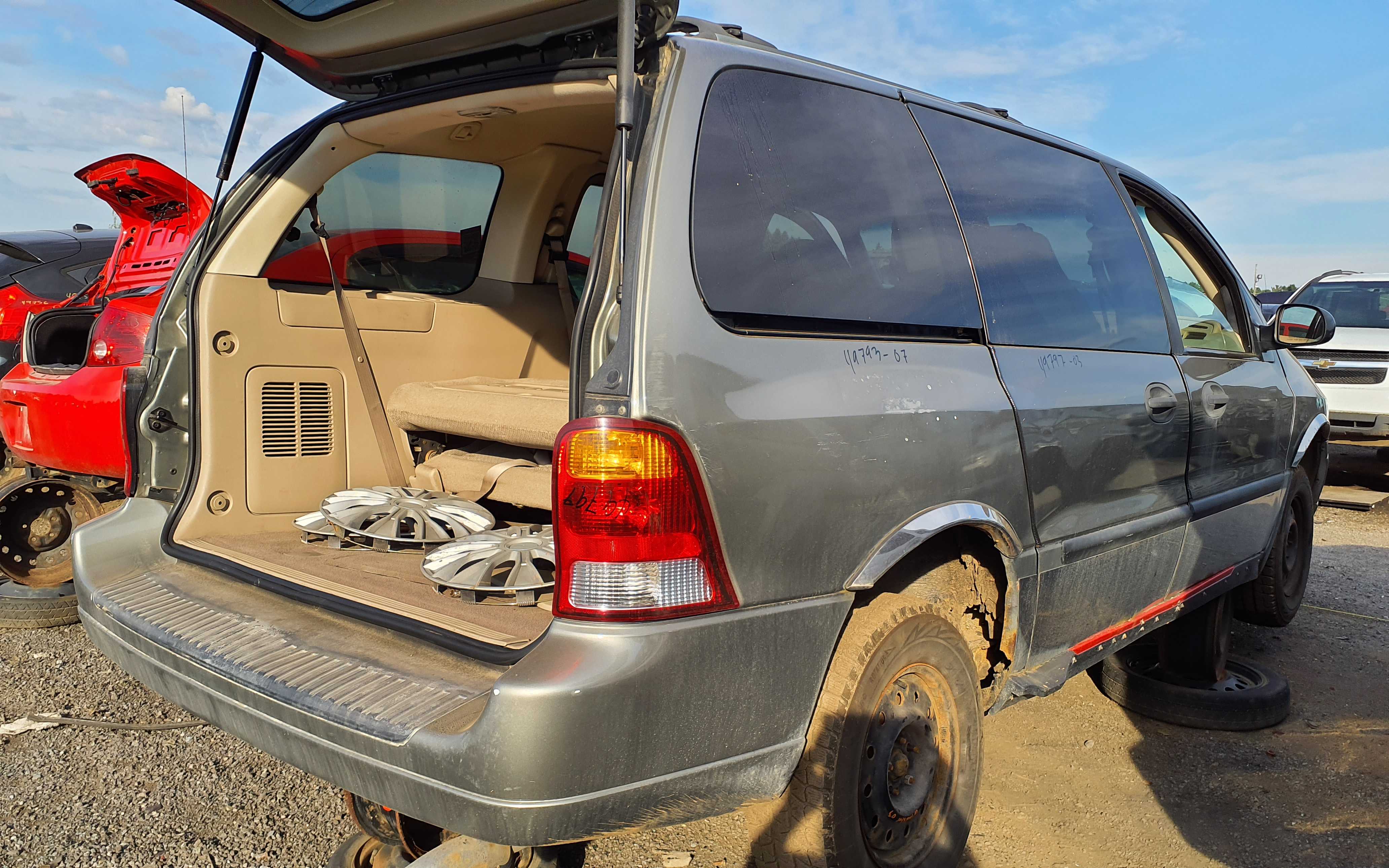 FORD WINDSTAR 2003