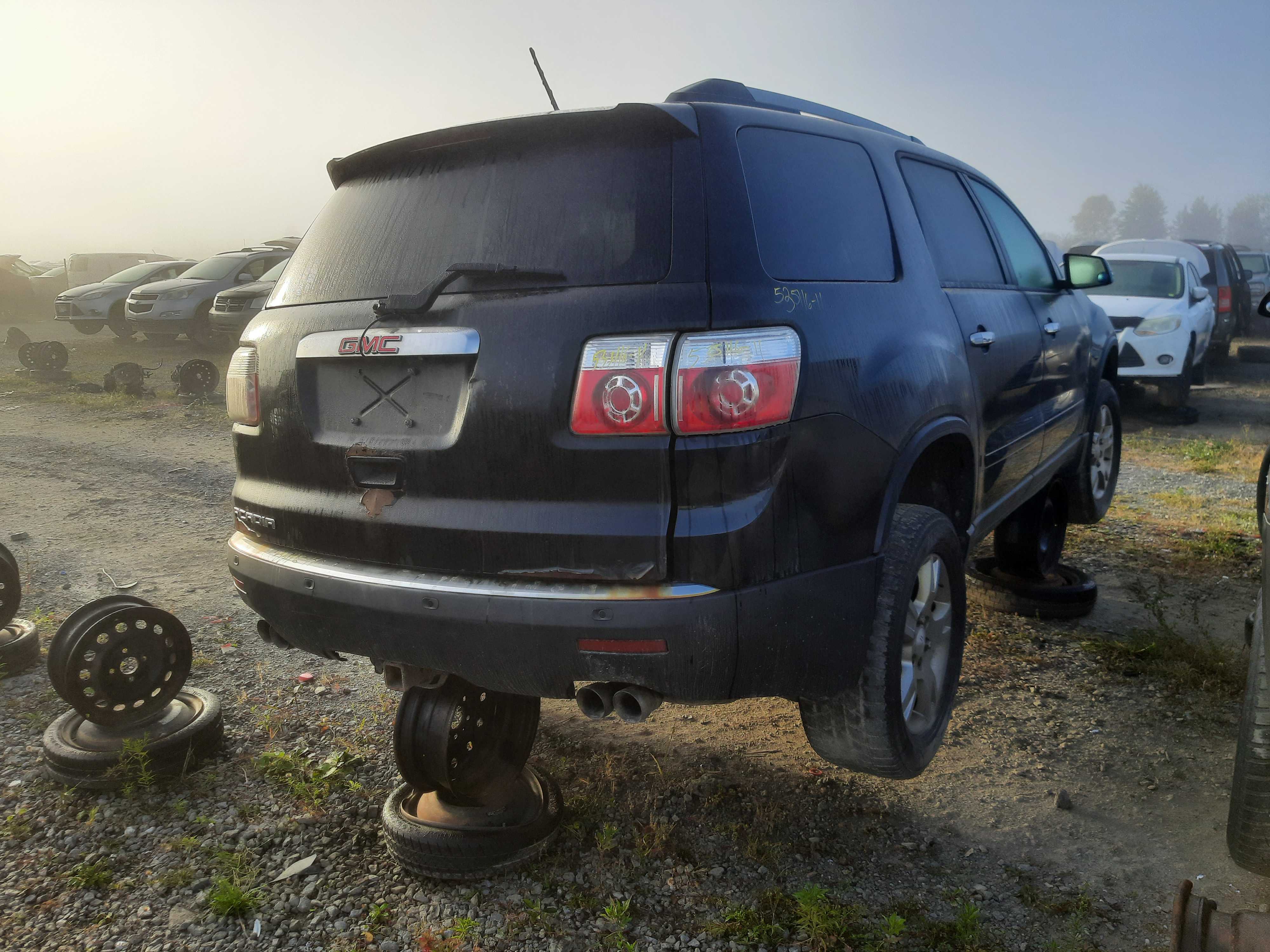 GMC ACADIA 2011