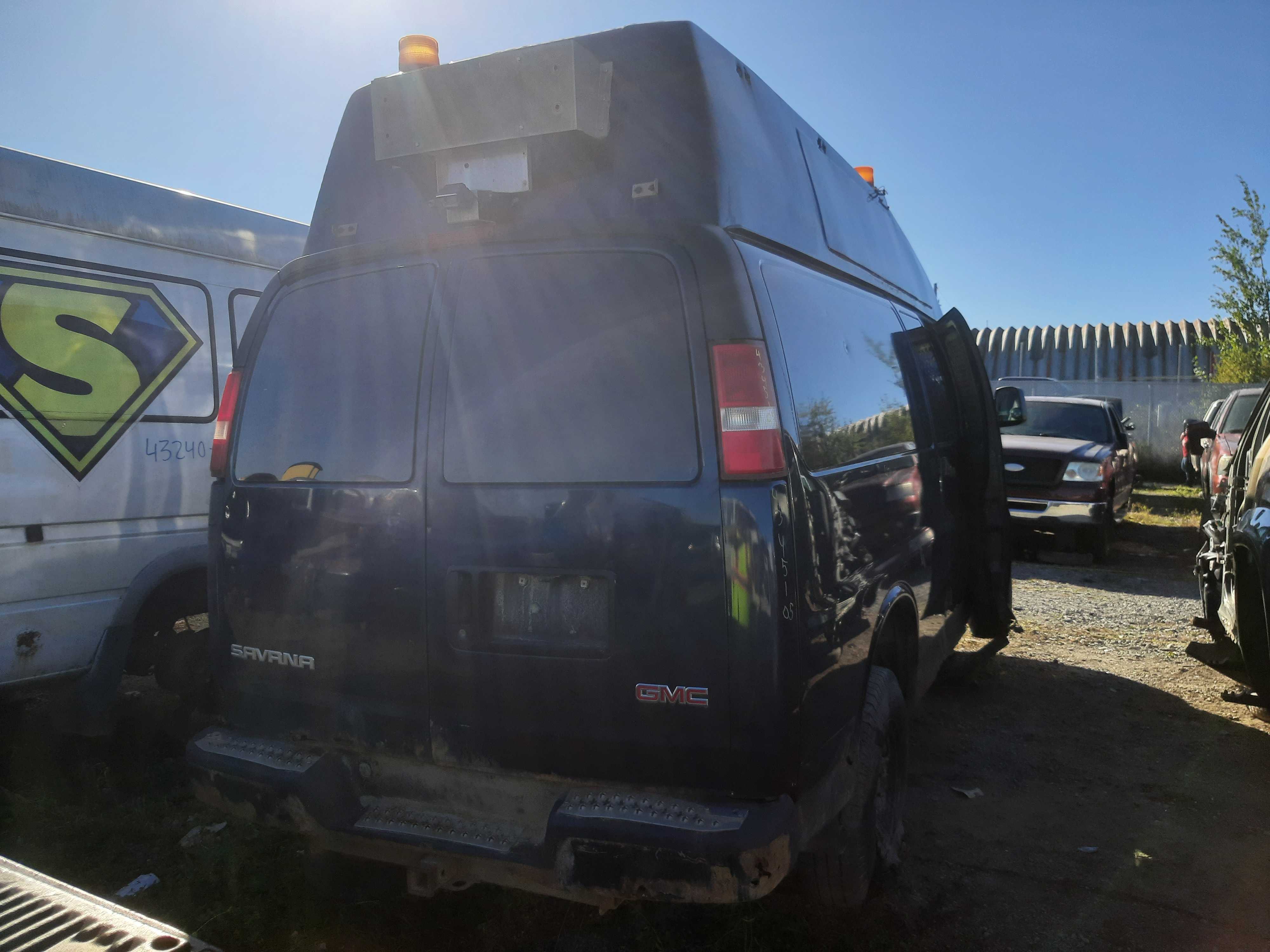 GMC SAVANA CARGO 2005