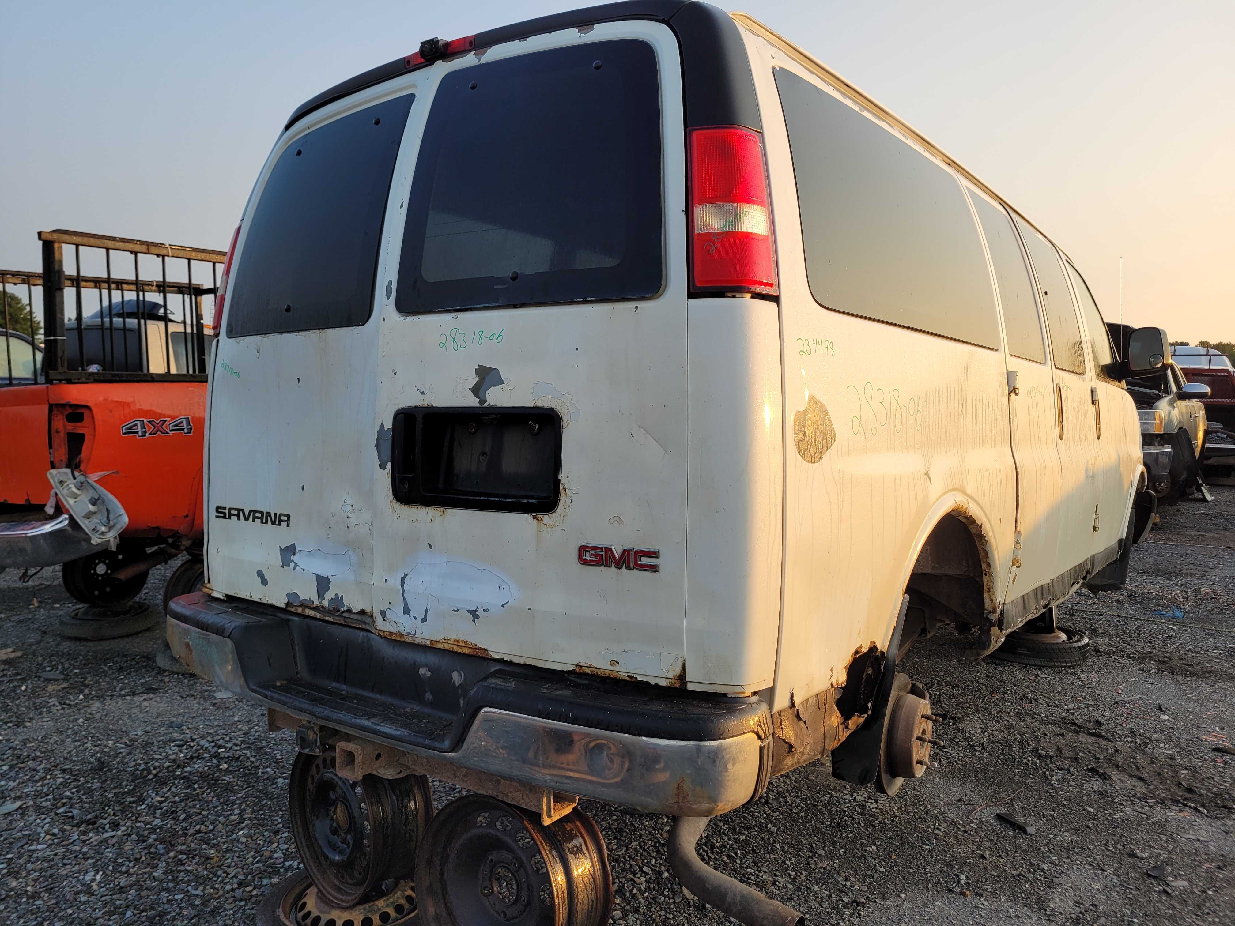 GMC SAVANA CARGO 2006