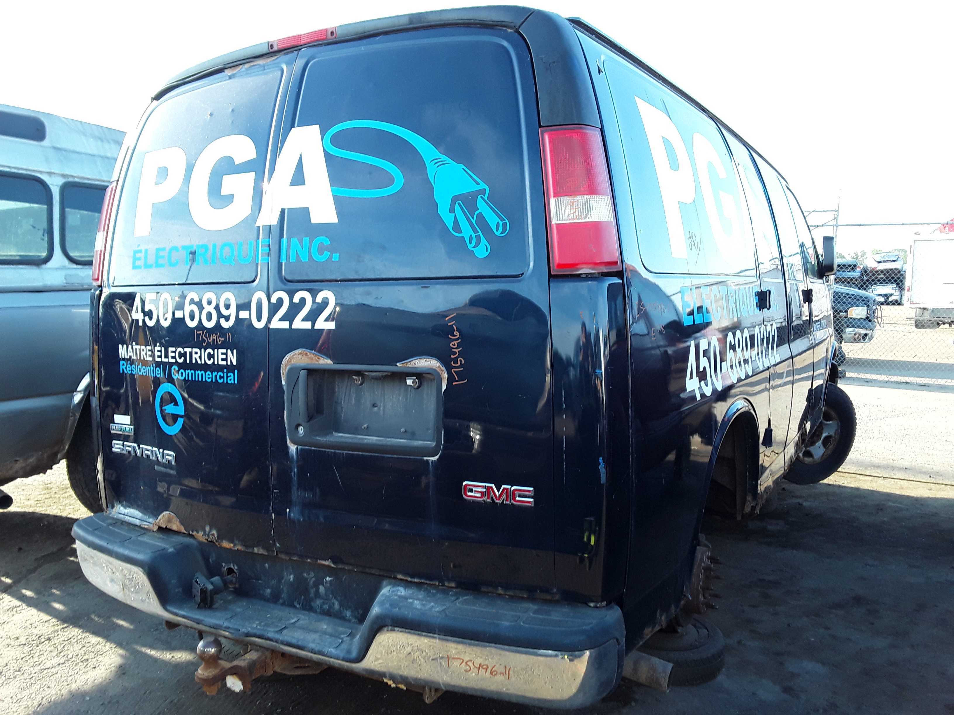 GMC SAVANA CARGO 2011