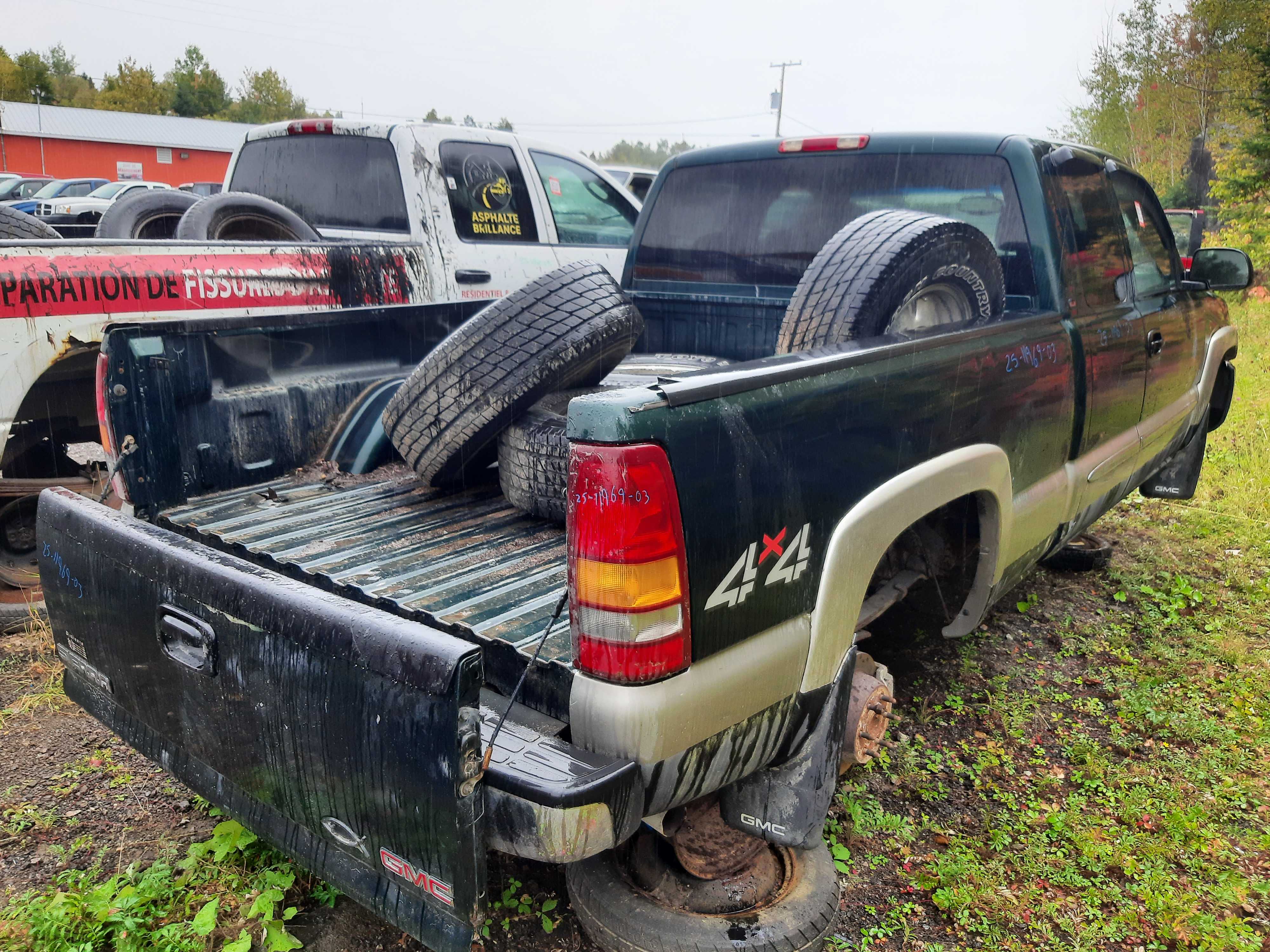 GMC SIERRA 1500 2003