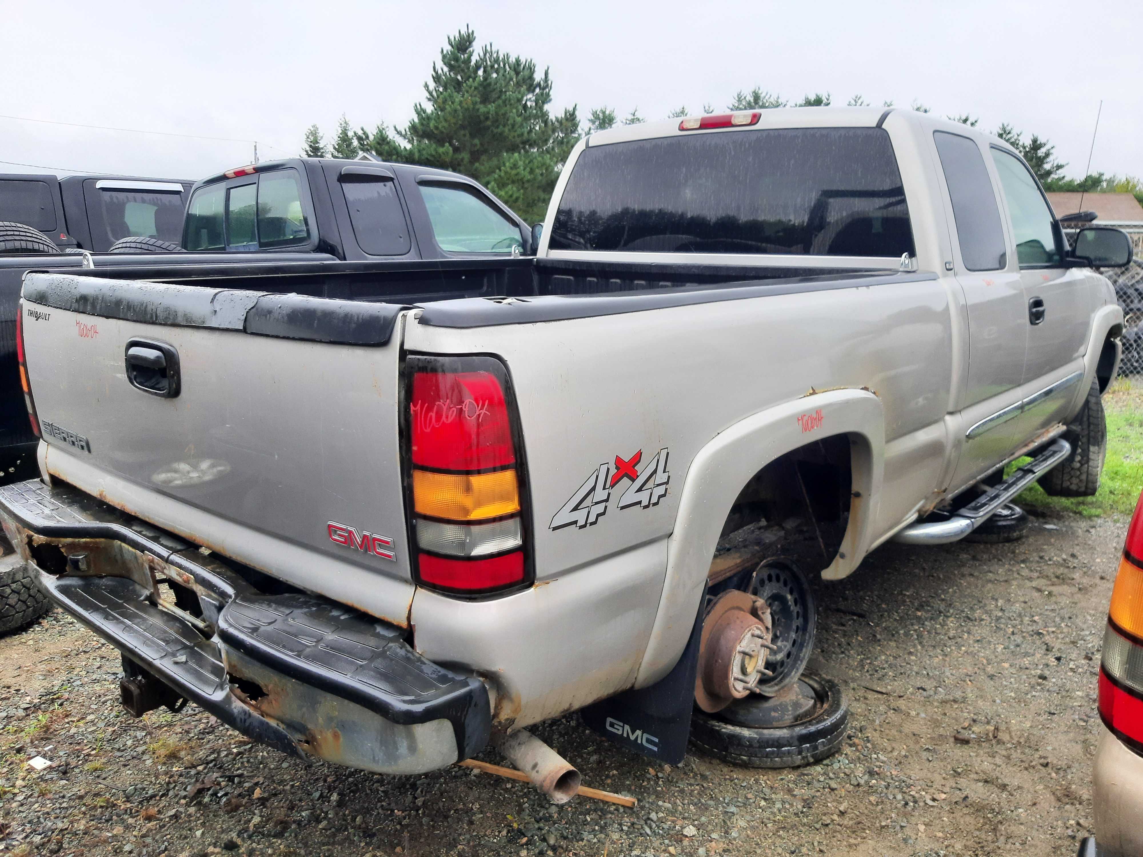 GMC SIERRA 1500 2004