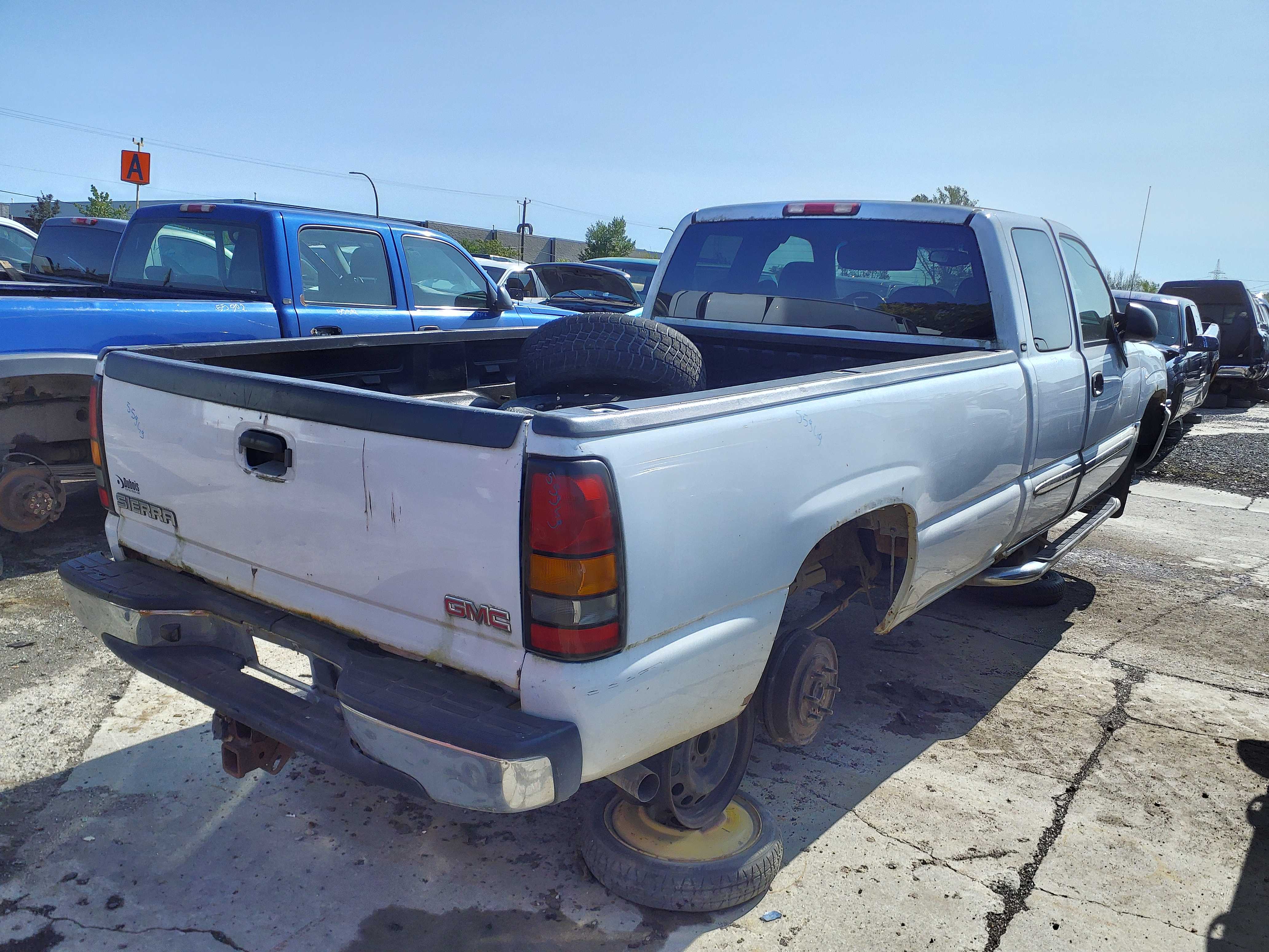 GMC SIERRA 1500 2005