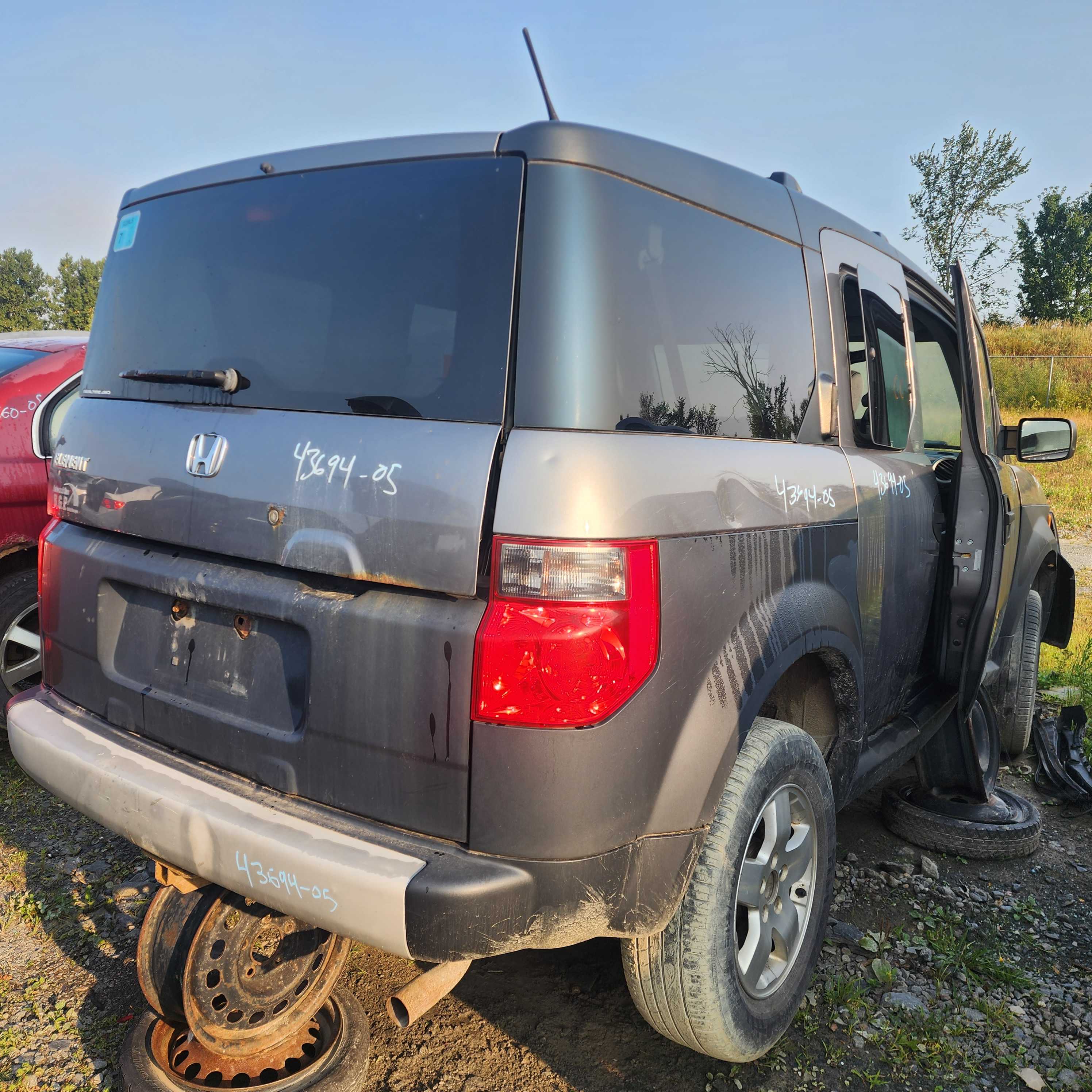 HONDA ELEMENT 2005