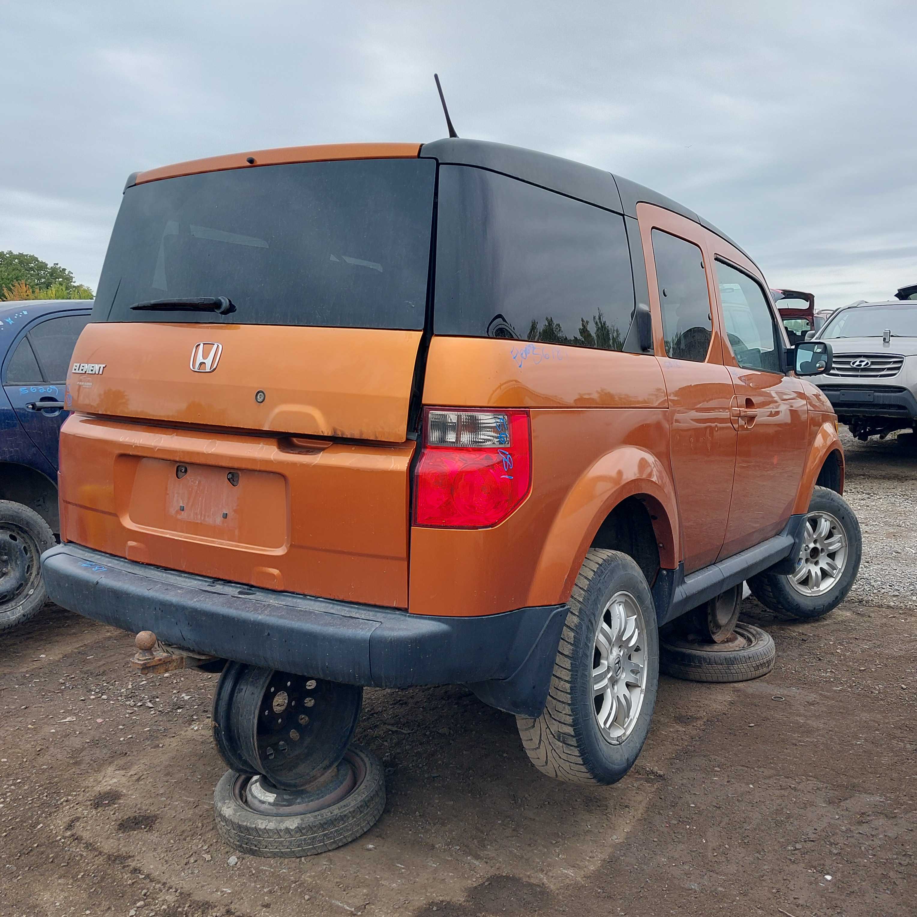 HONDA ELEMENT 2006
