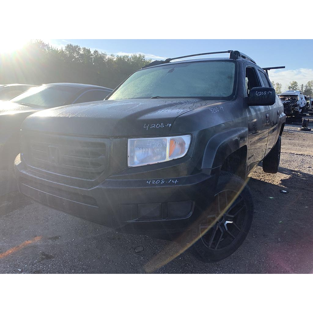 HONDA RIDGELINE 2014