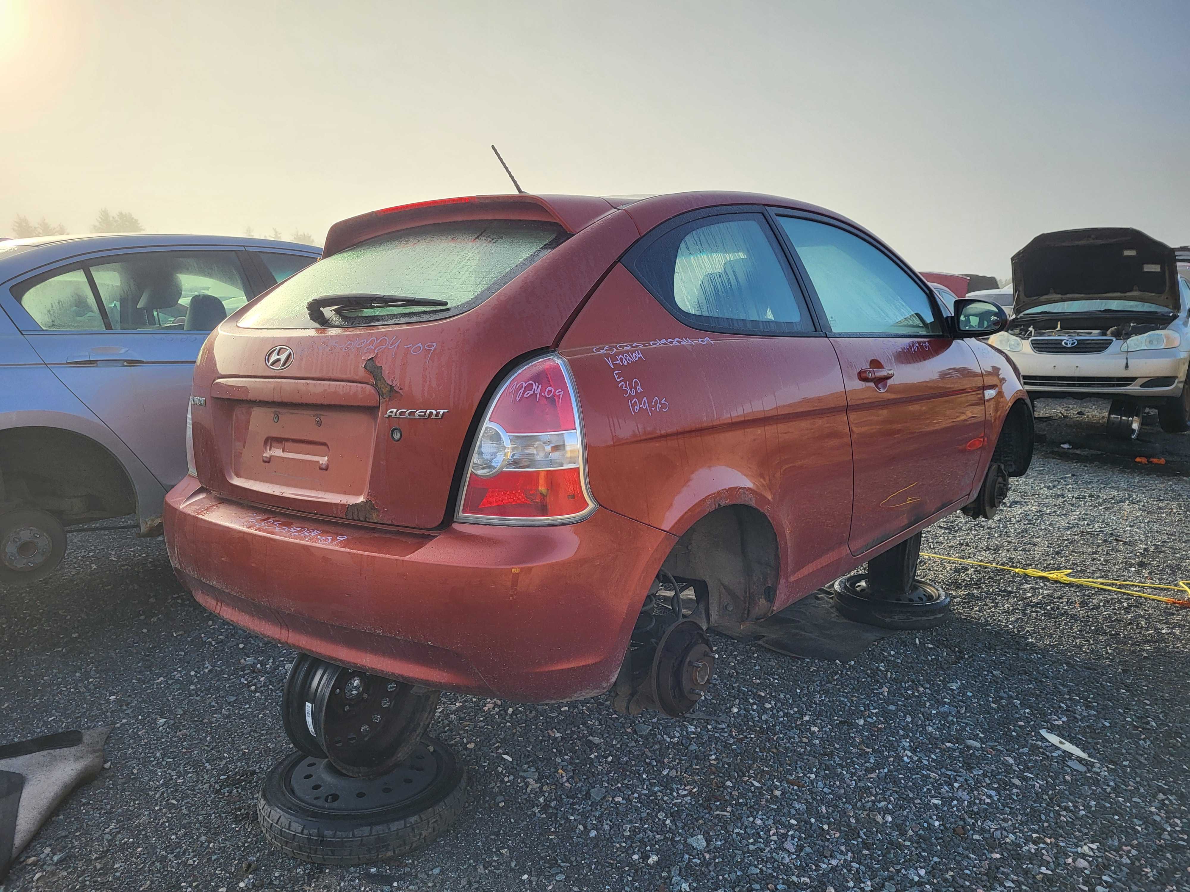 HYUNDAI ACCENT 2009