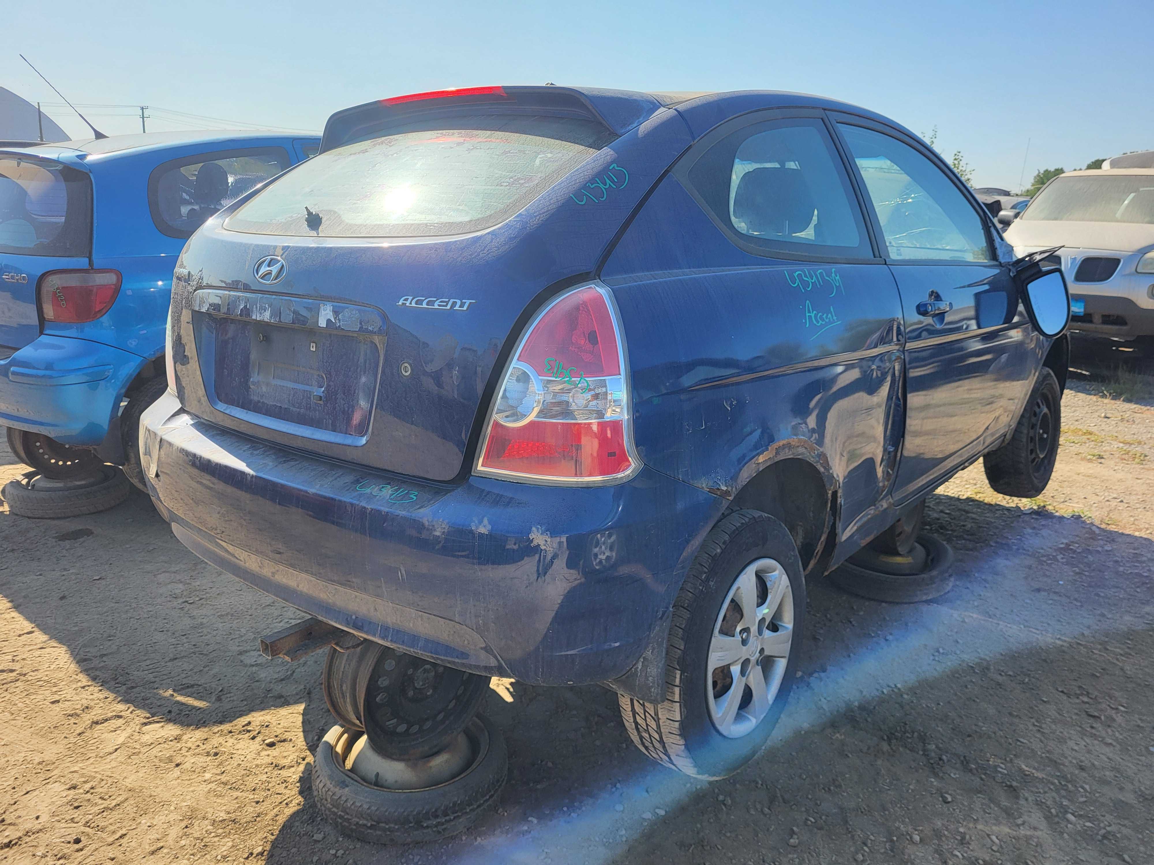 HYUNDAI ACCENT 2009