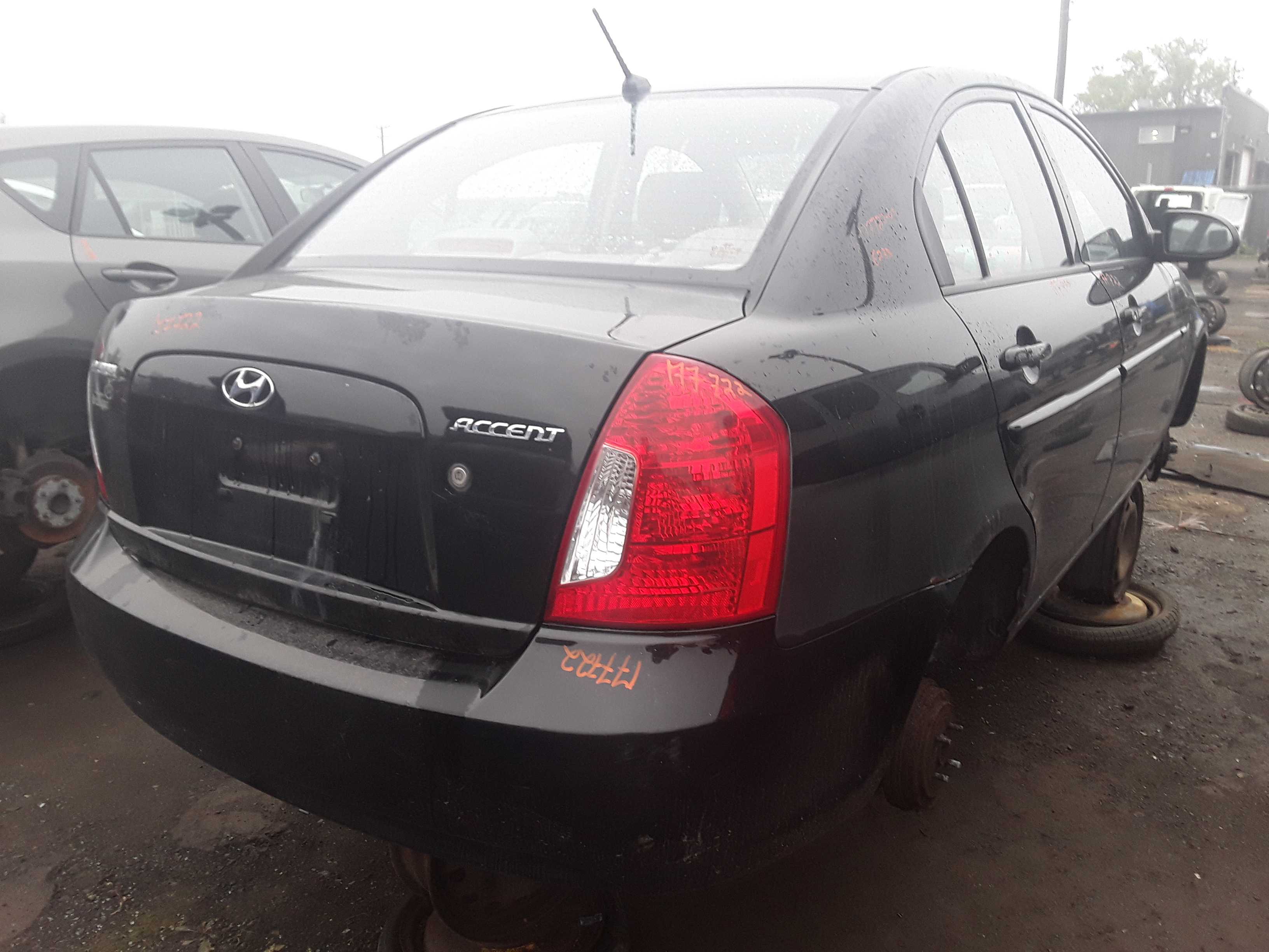 HYUNDAI ACCENT 2009