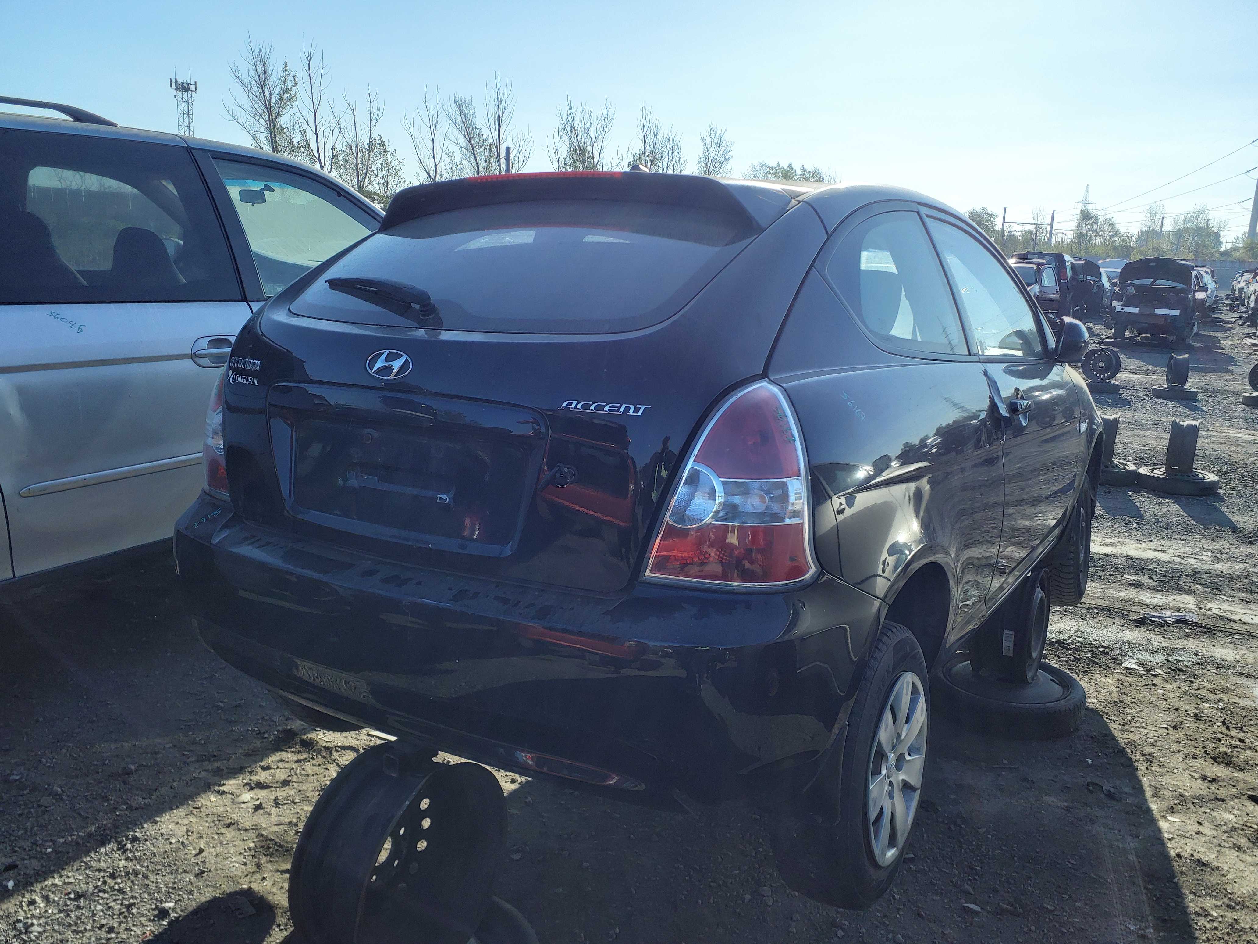 HYUNDAI ACCENT 2010