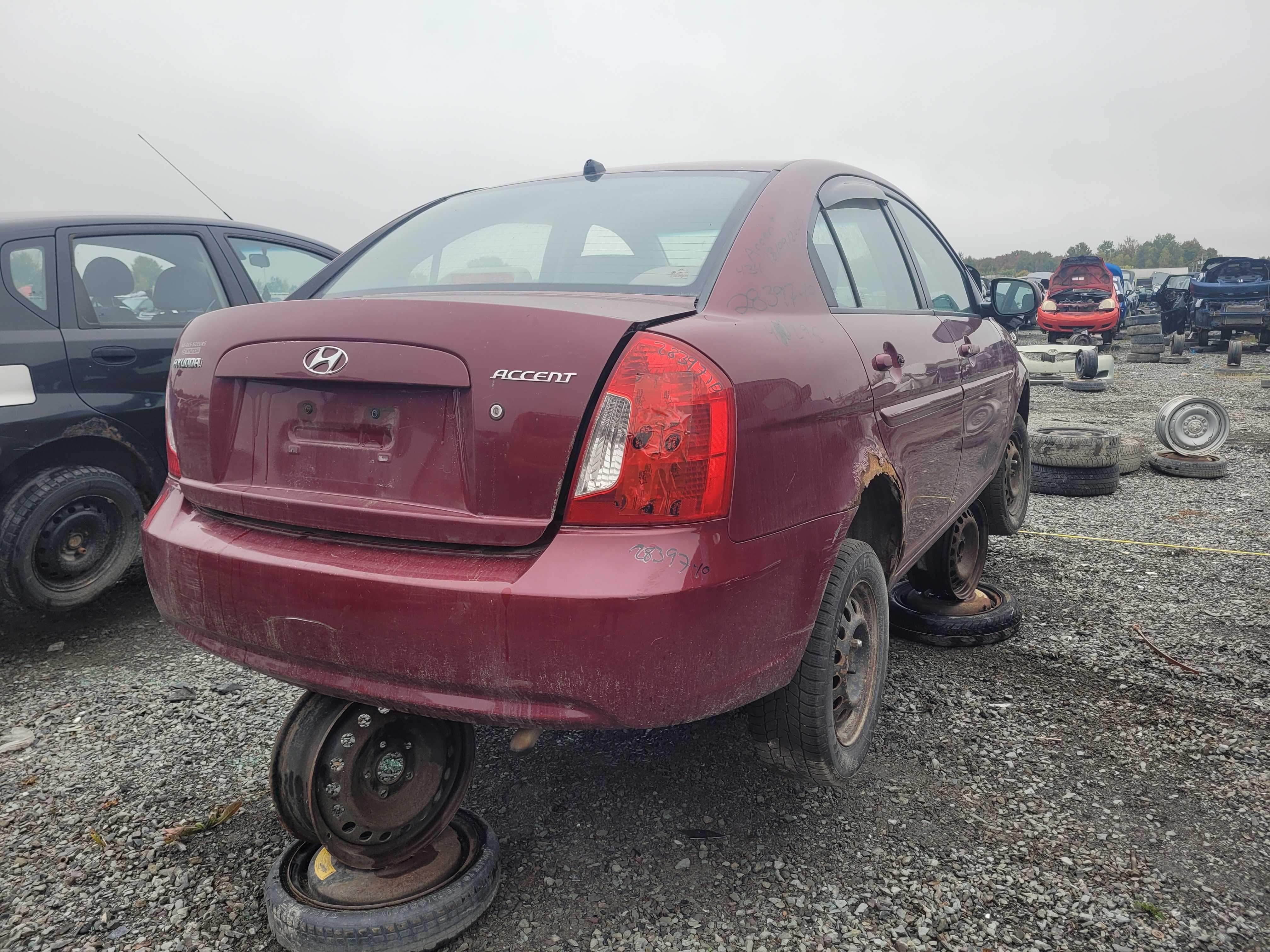 HYUNDAI ACCENT 2010