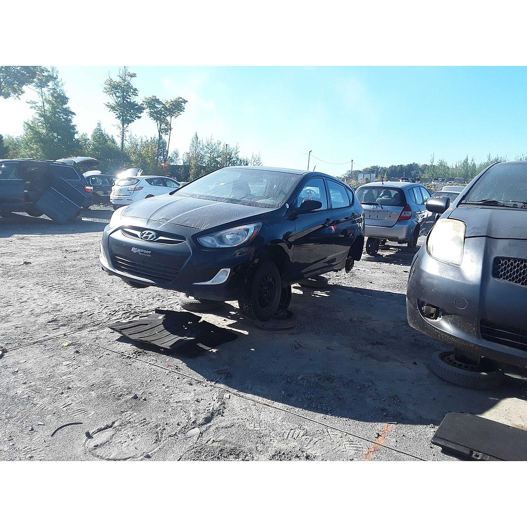 HYUNDAI ACCENT 2012