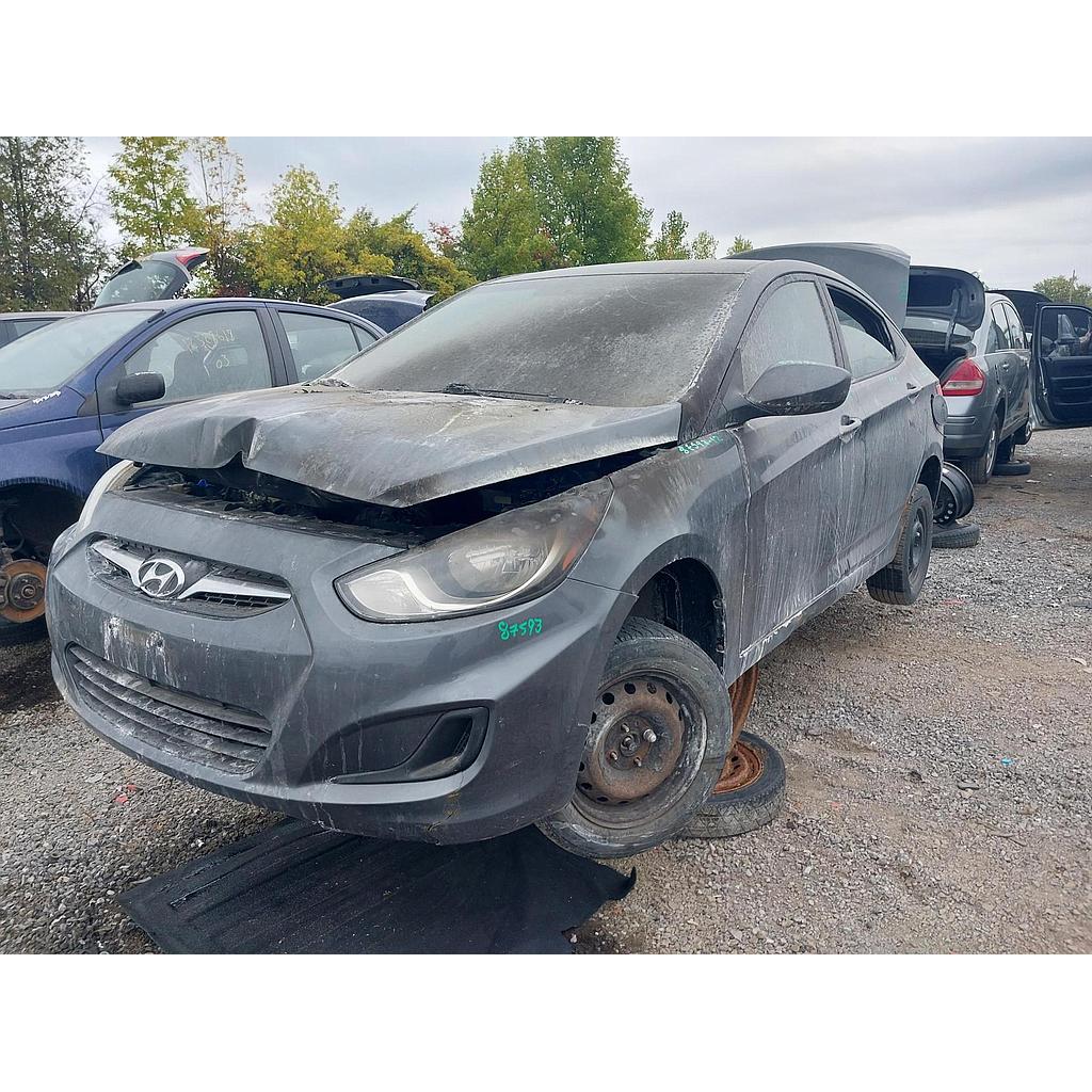 HYUNDAI ACCENT 2012