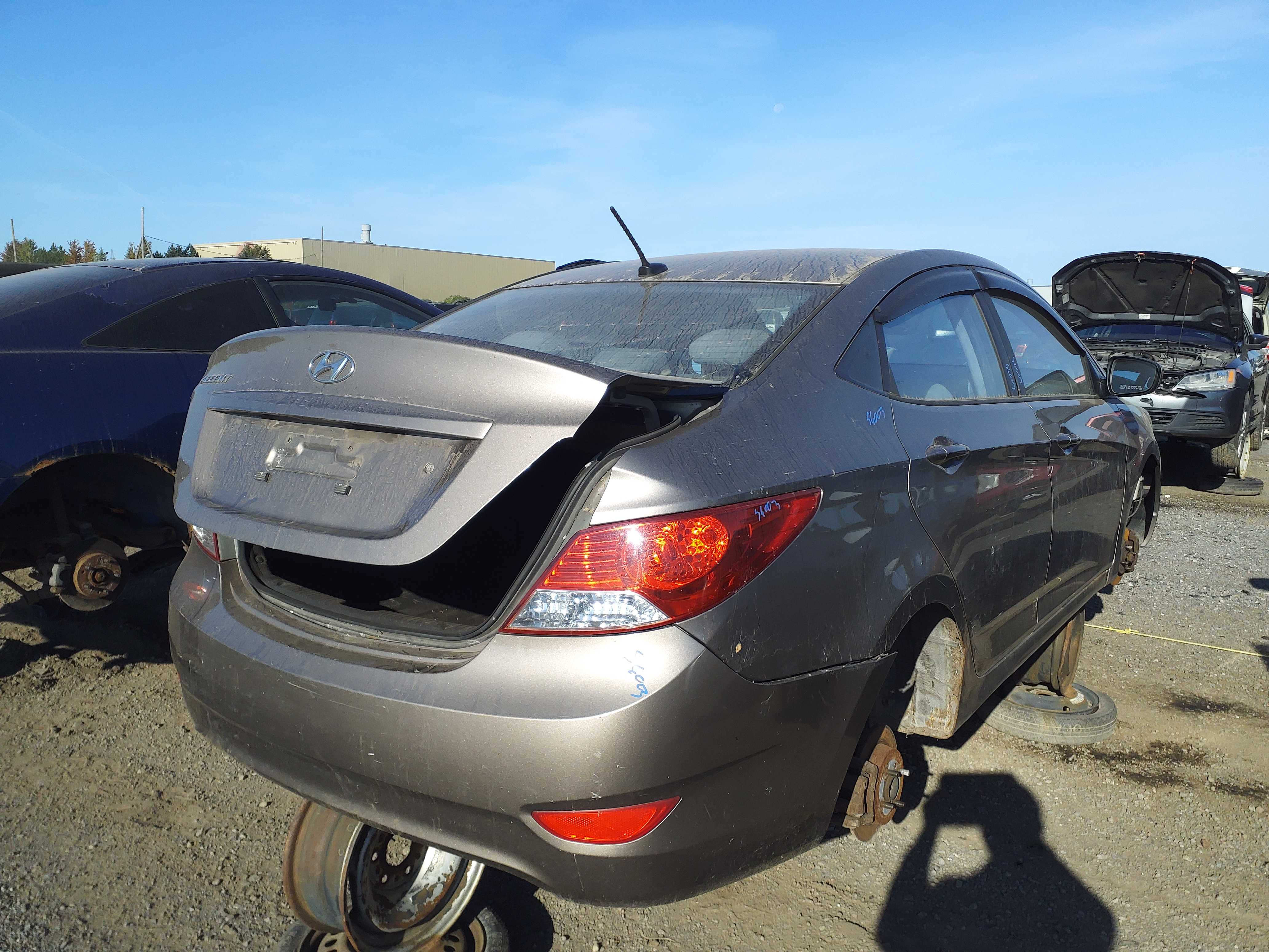 HYUNDAI ACCENT 2013
