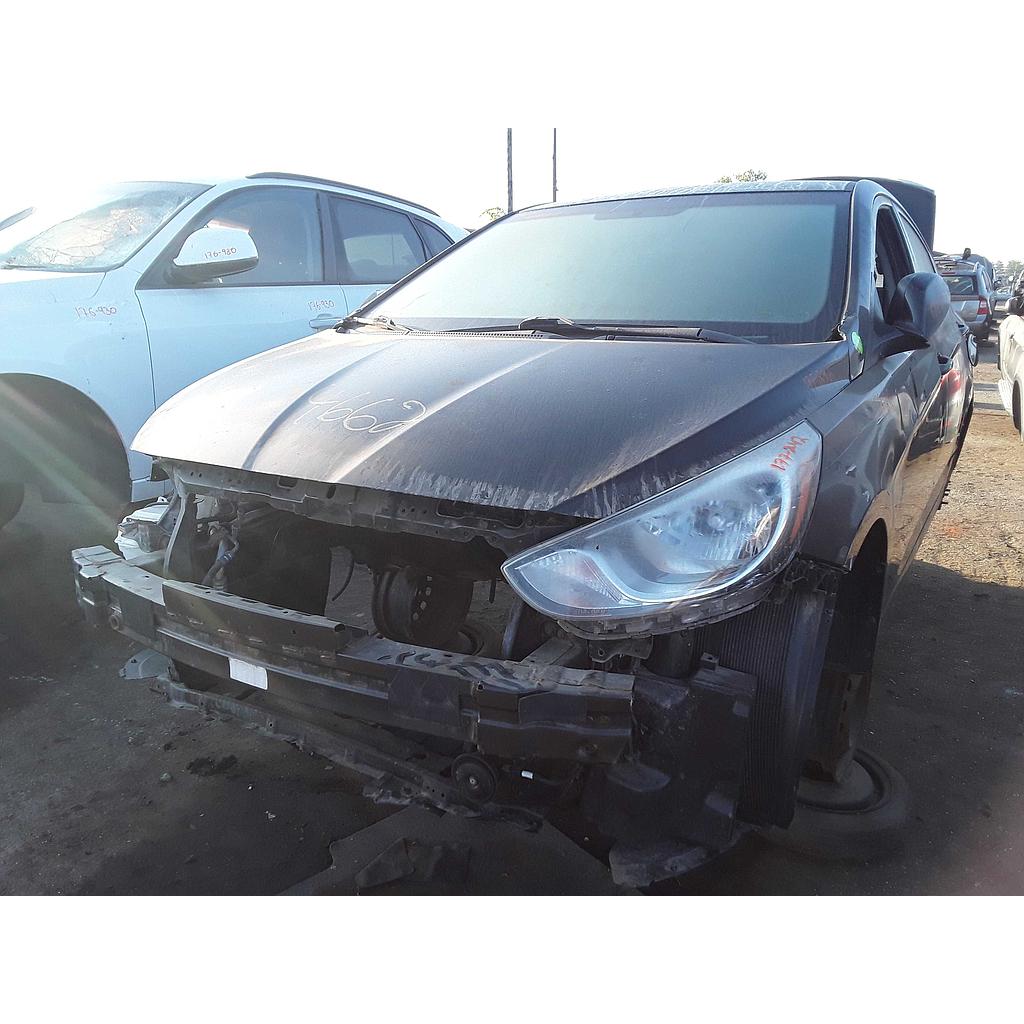HYUNDAI ACCENT 2013